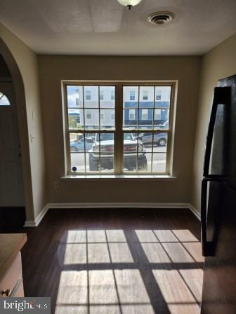 NORTH YORK - Residential