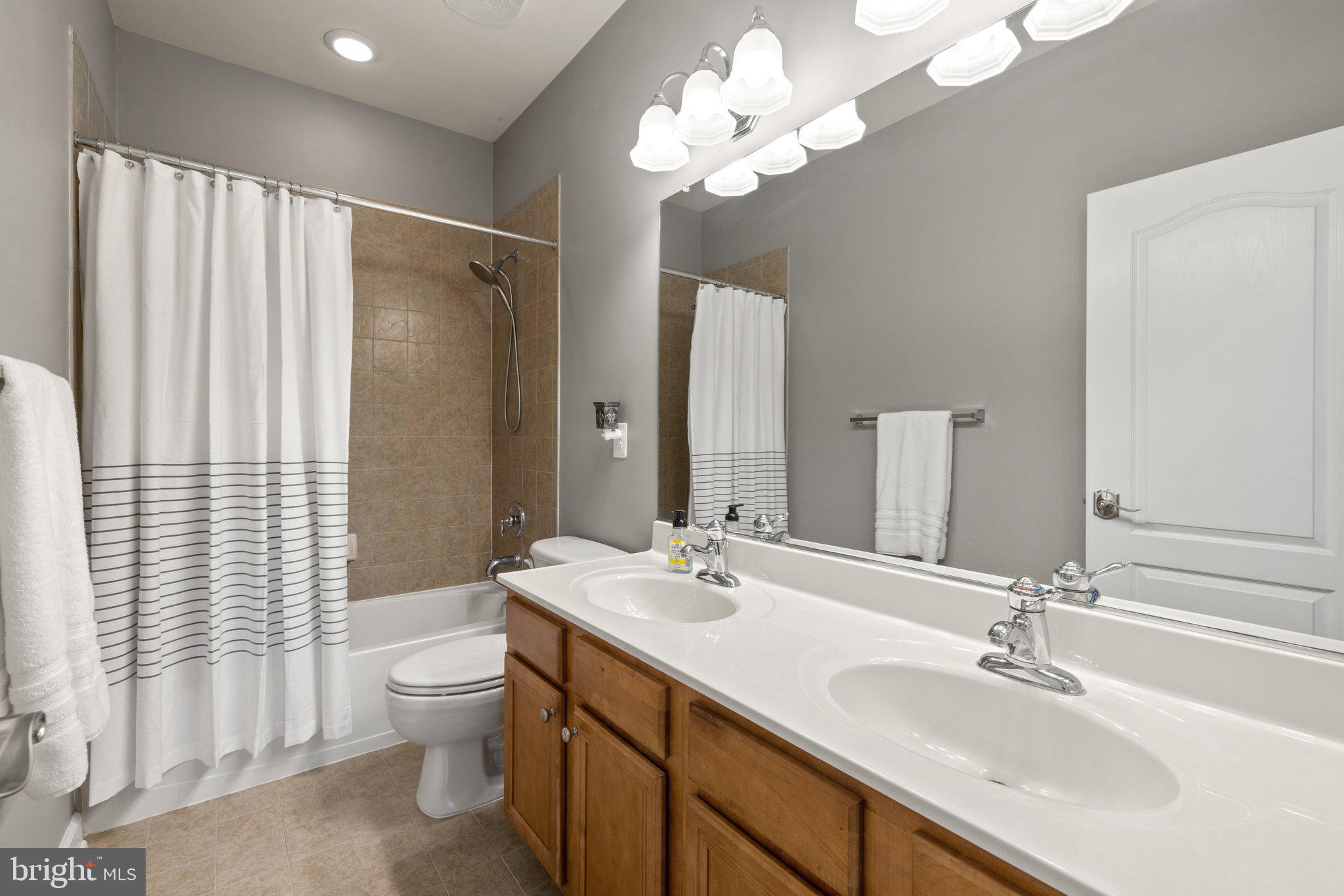 BRAMBLETON LANDBAY 2 - Residential