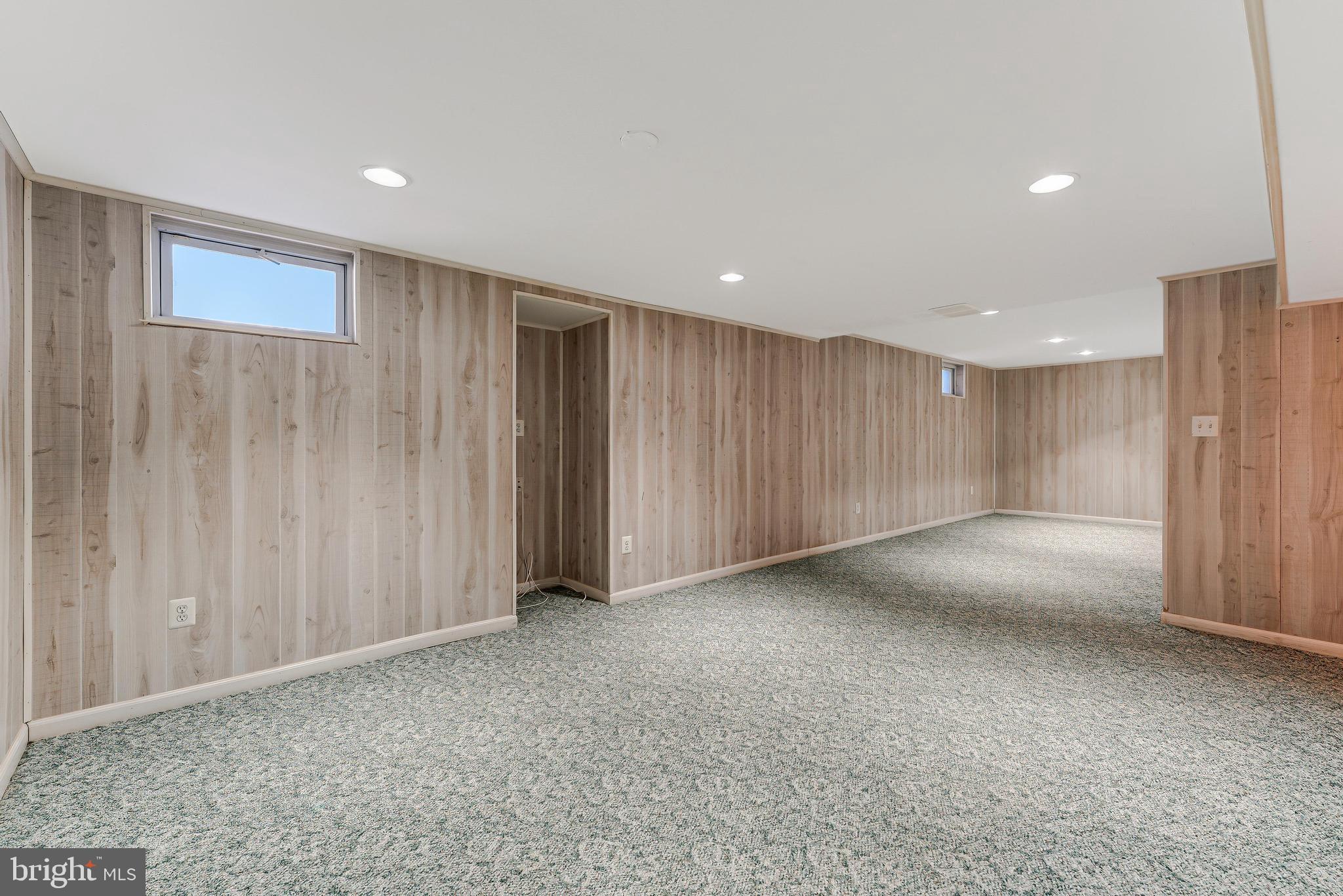 FRANKLIN GLEN - Residential