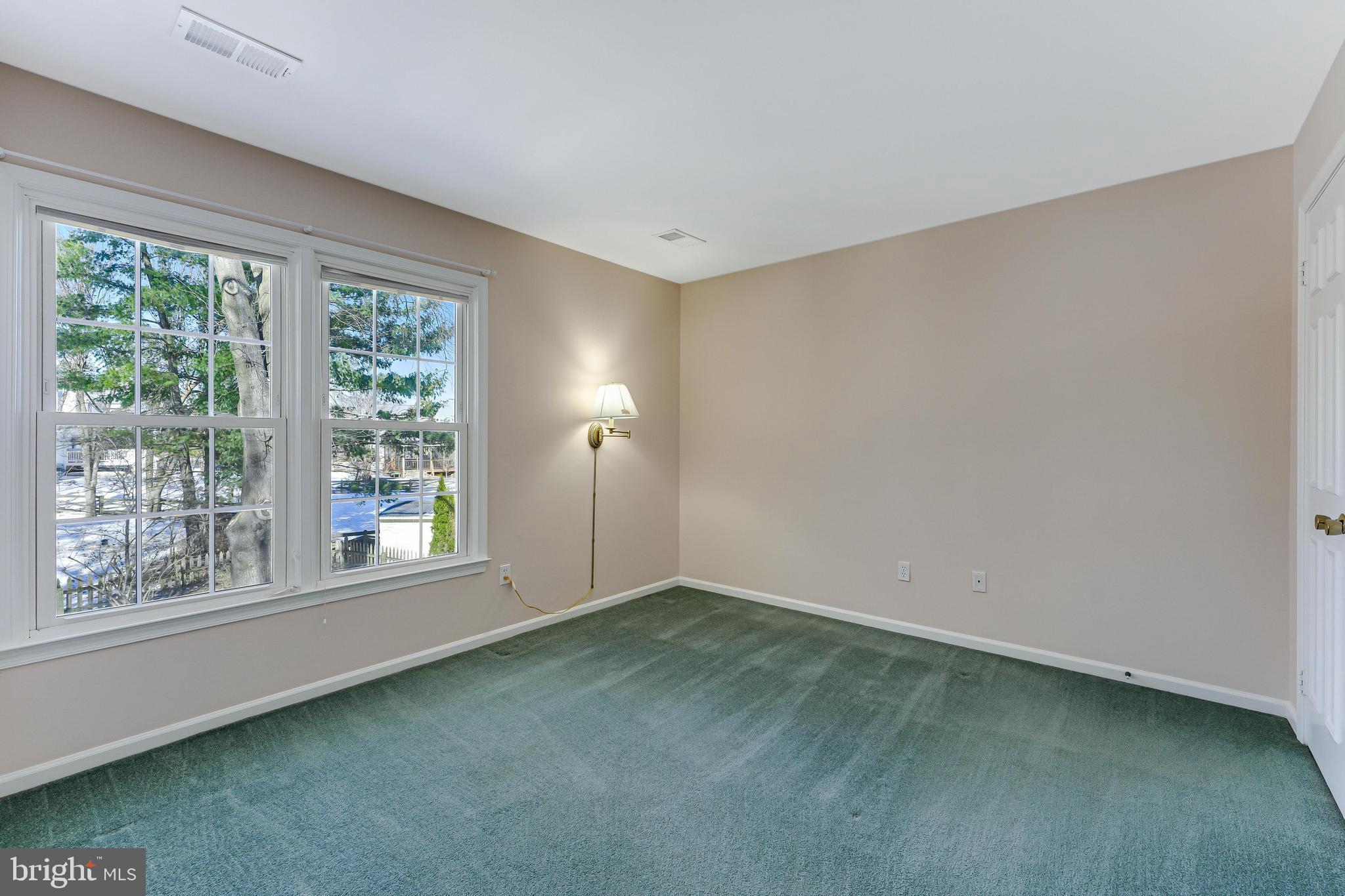 FRANKLIN GLEN - Residential