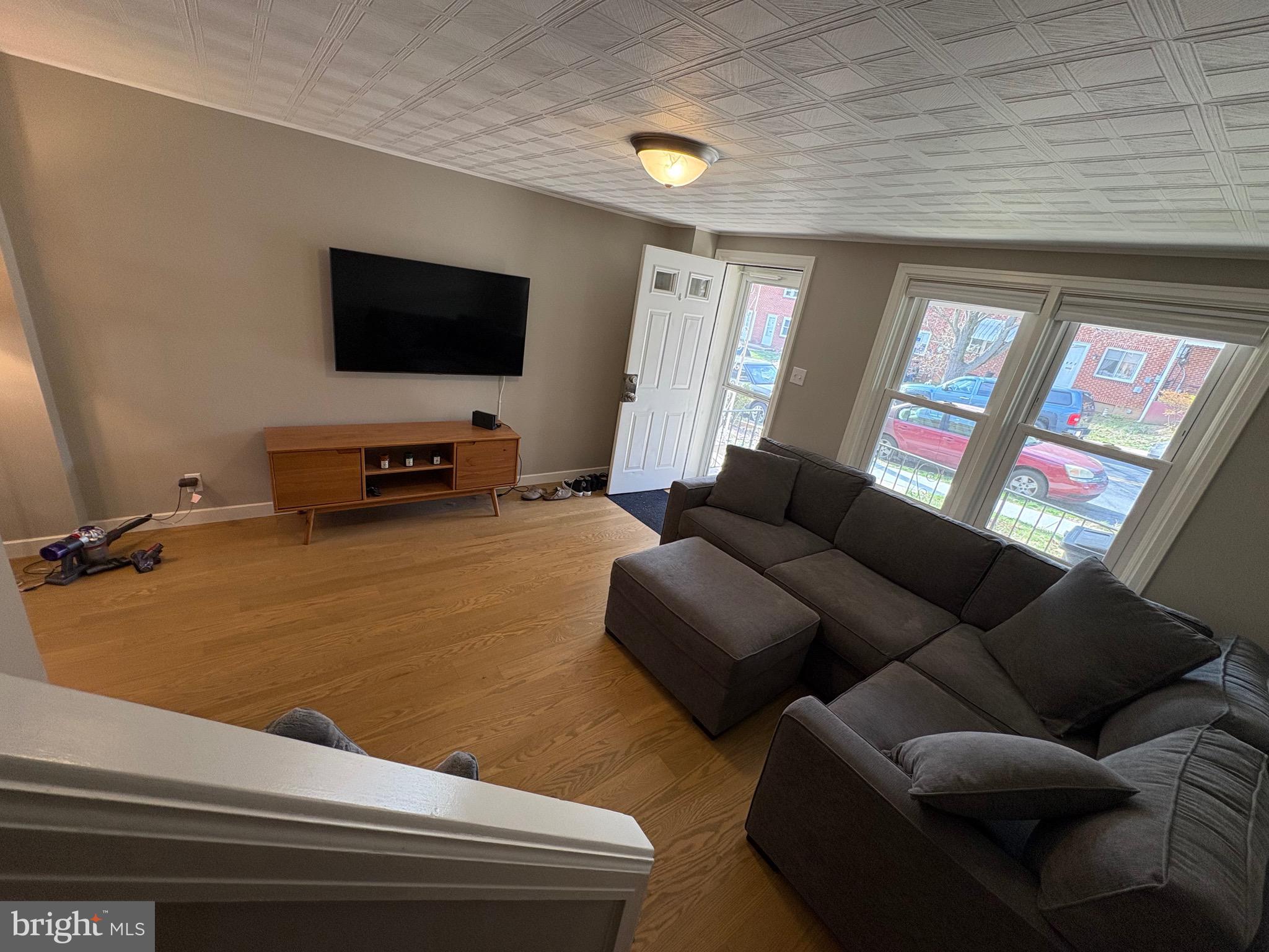 CABBAGE HILL - Residential