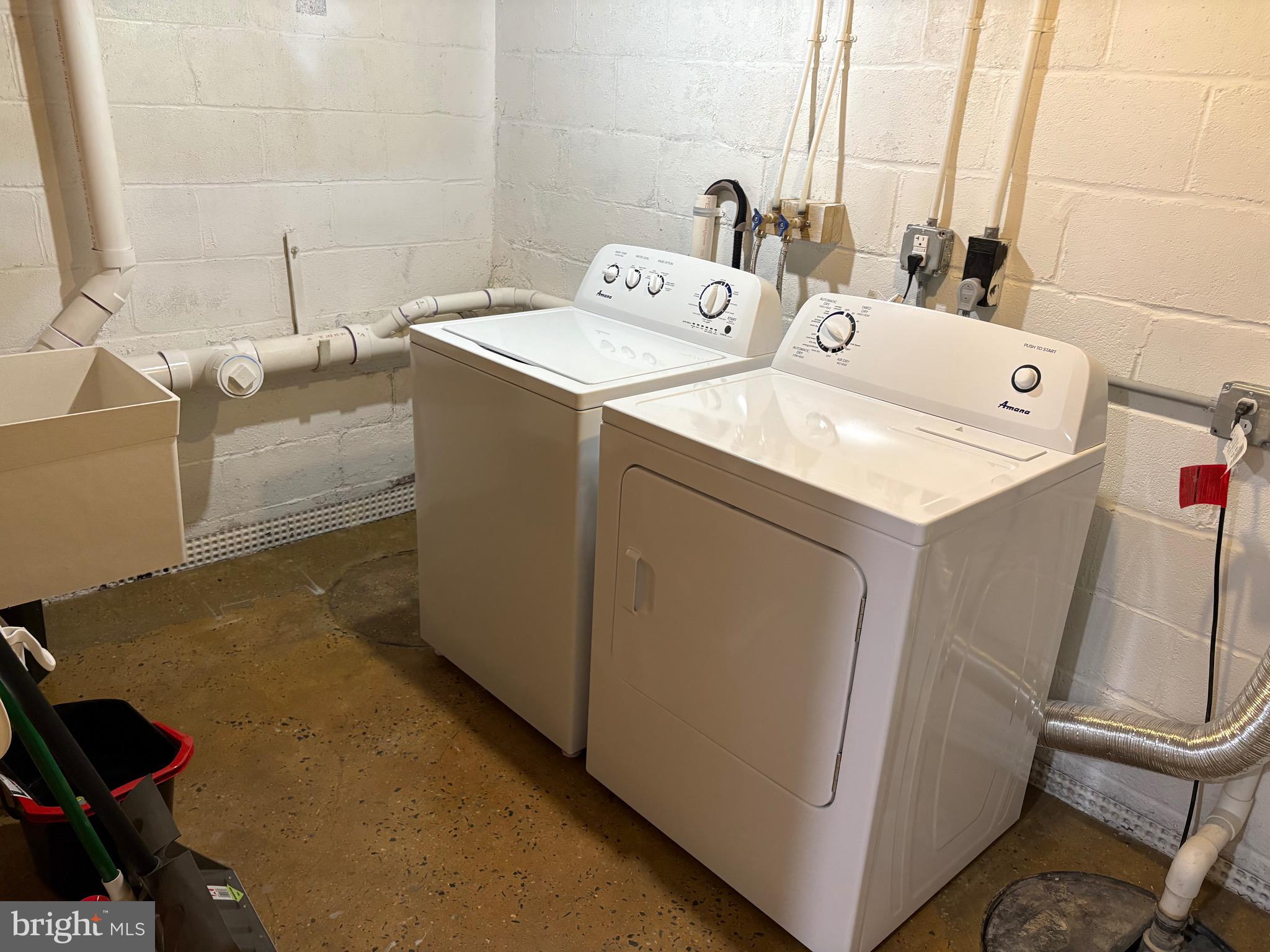 CABBAGE HILL - Residential