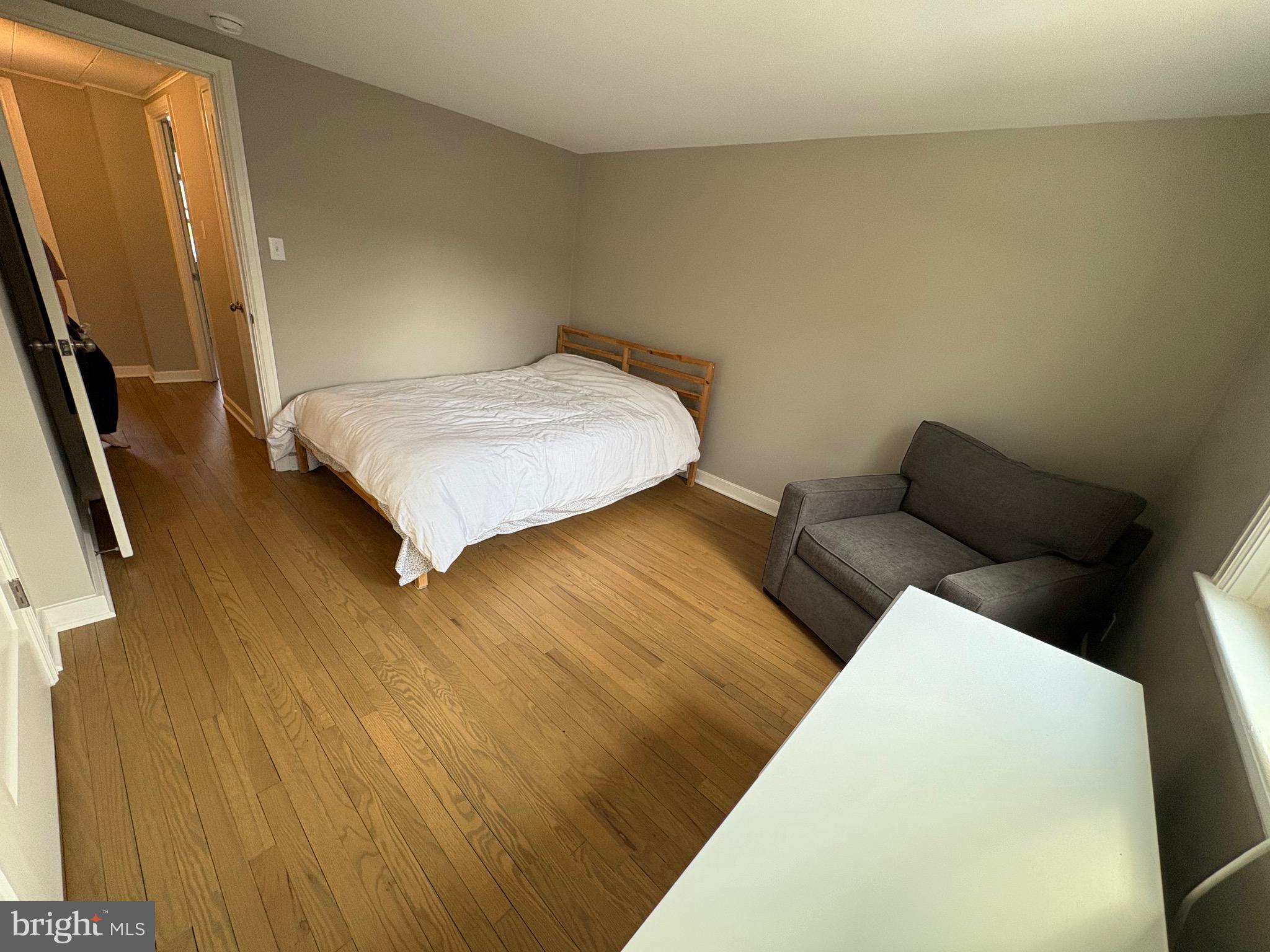 CABBAGE HILL - Residential