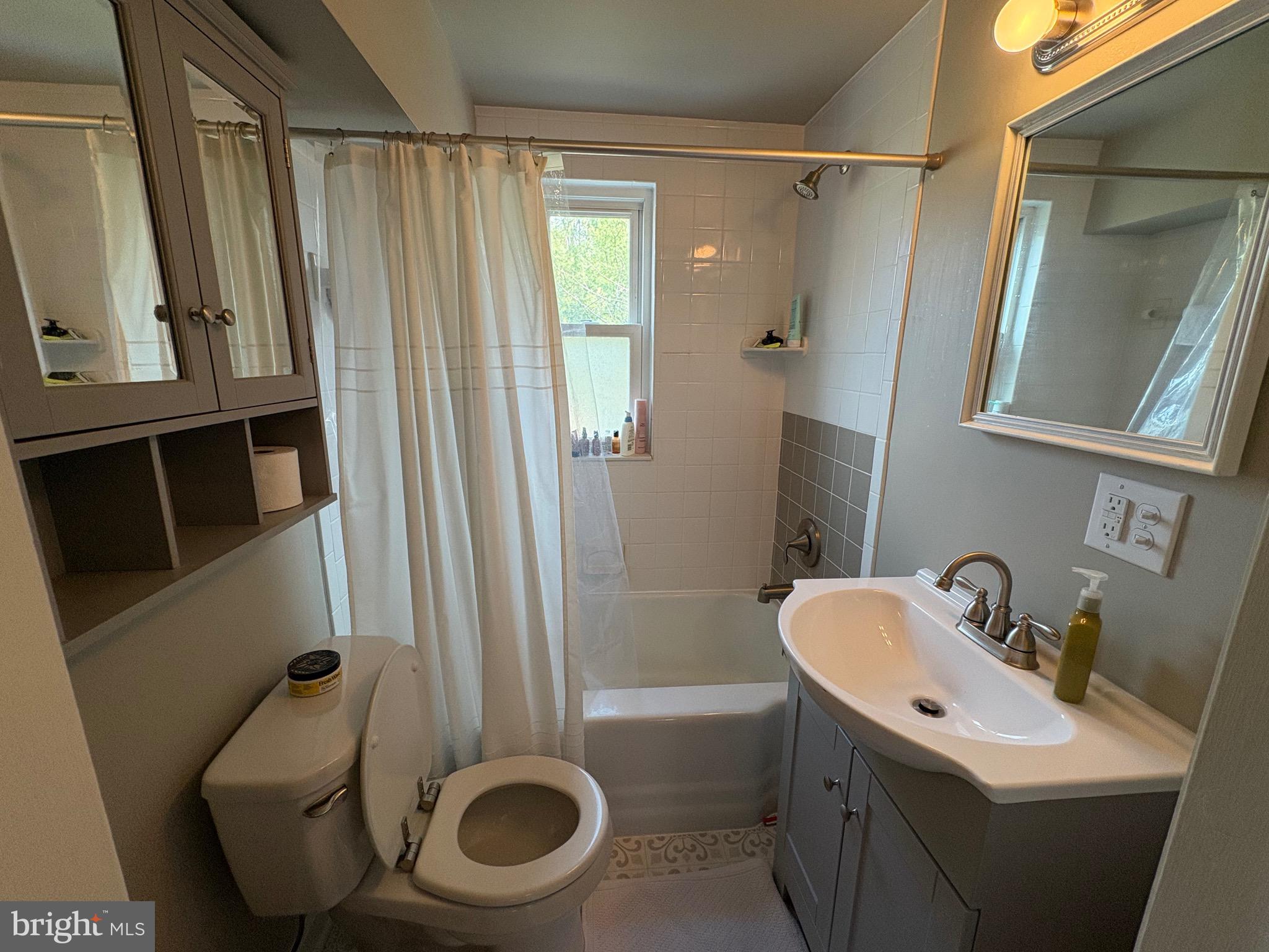 CABBAGE HILL - Residential