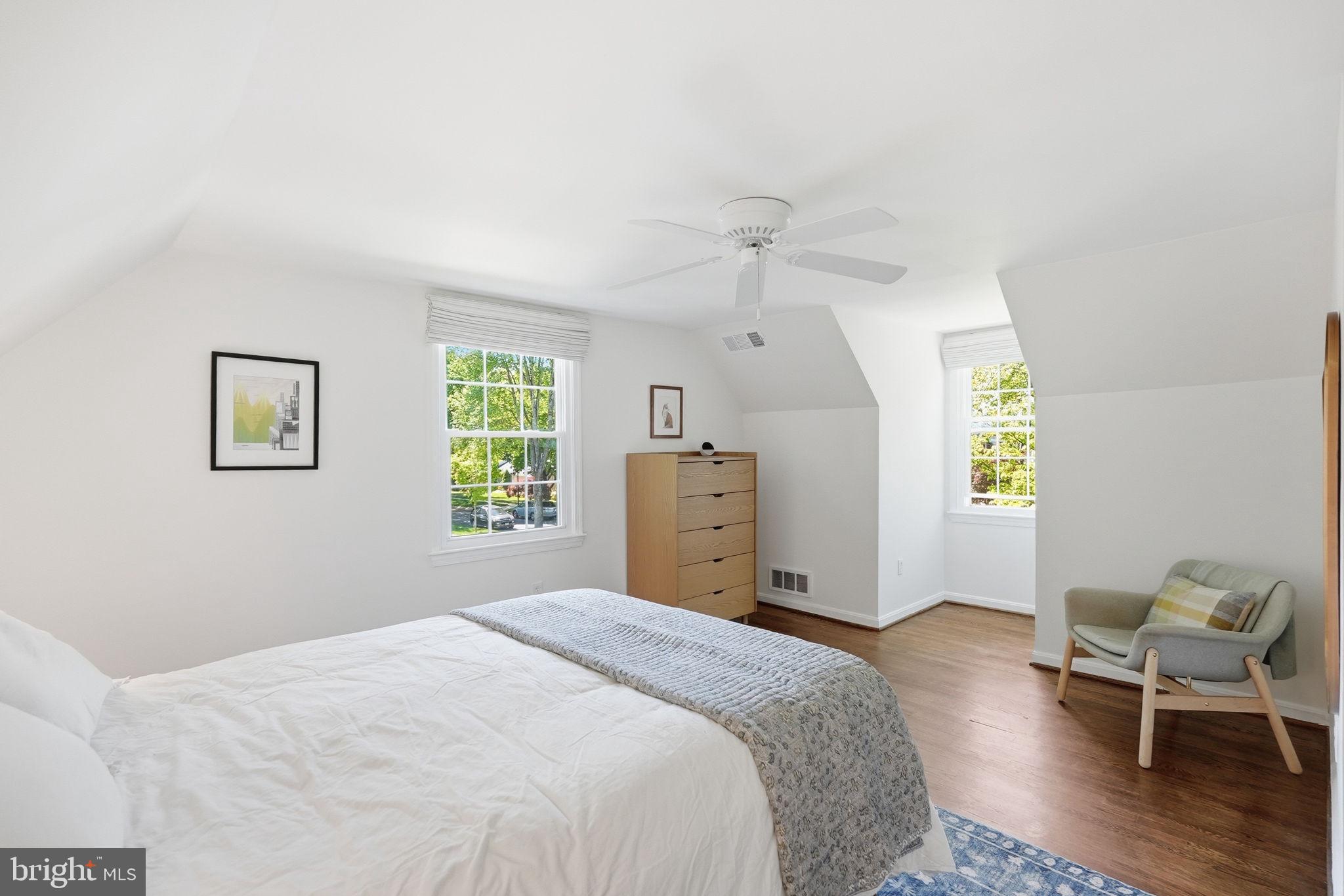 COLLEGE GARDENS - Residential