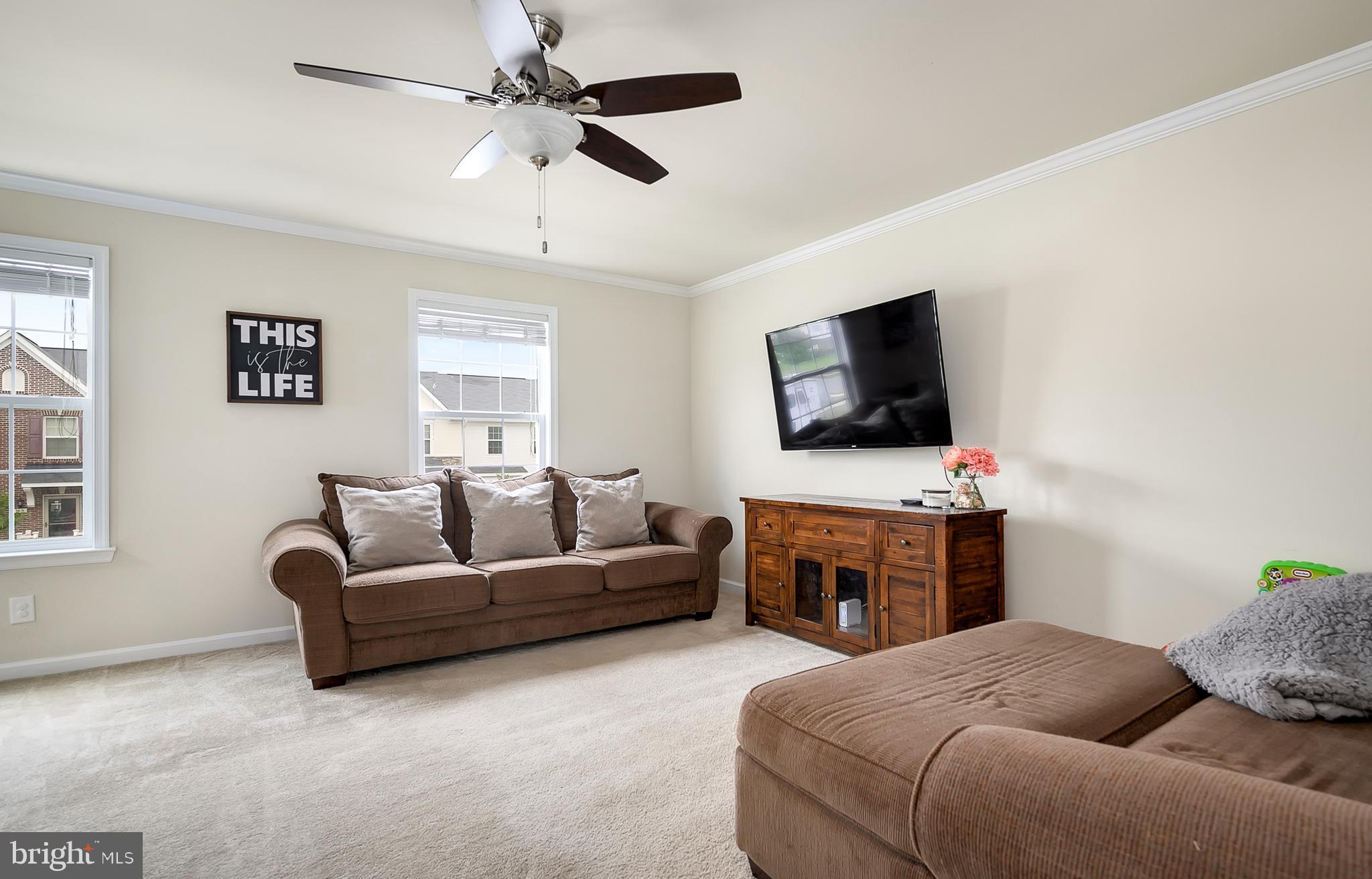 LAKELAND PLACE - Residential