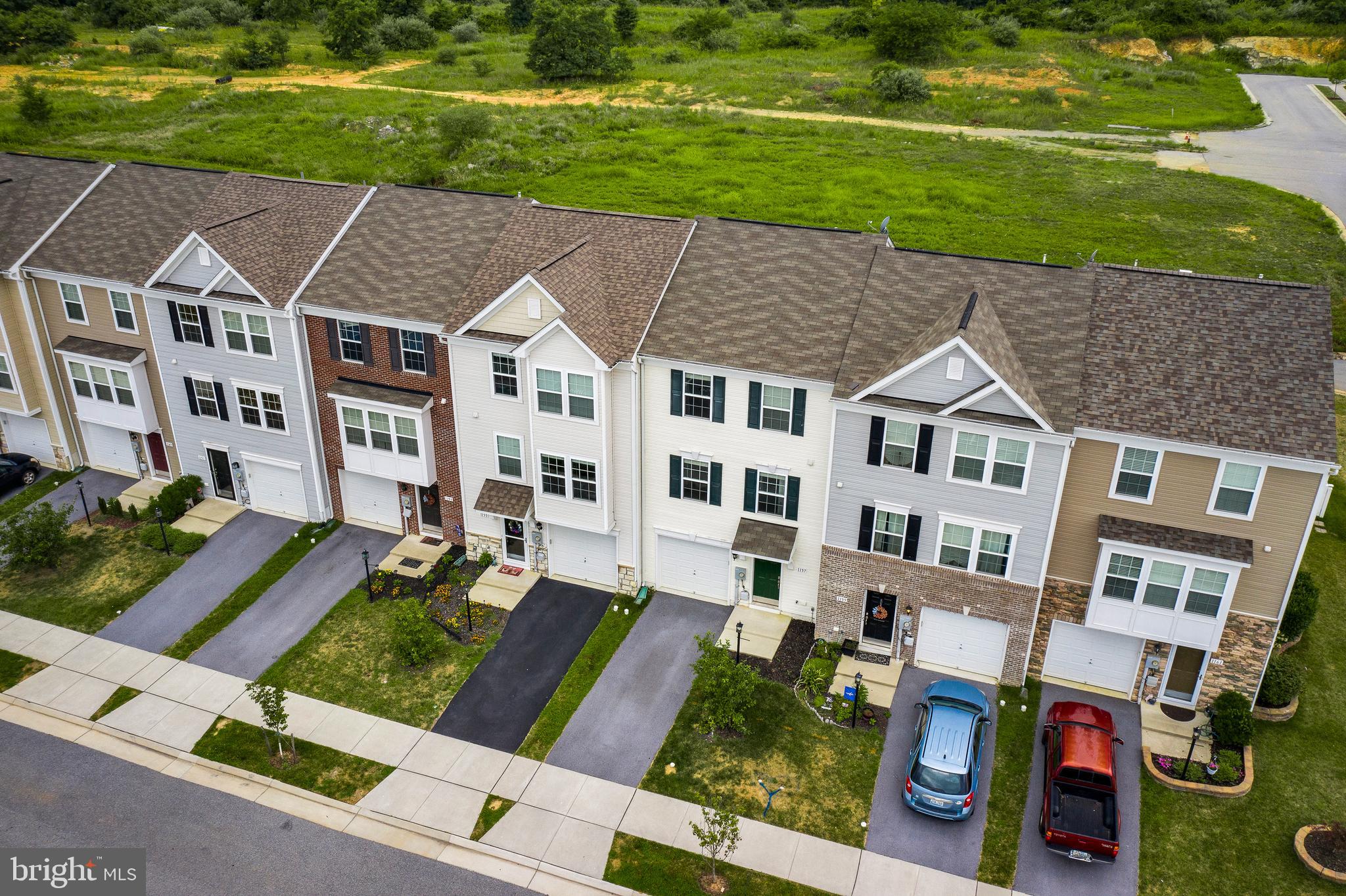 LAKELAND PLACE - Residential