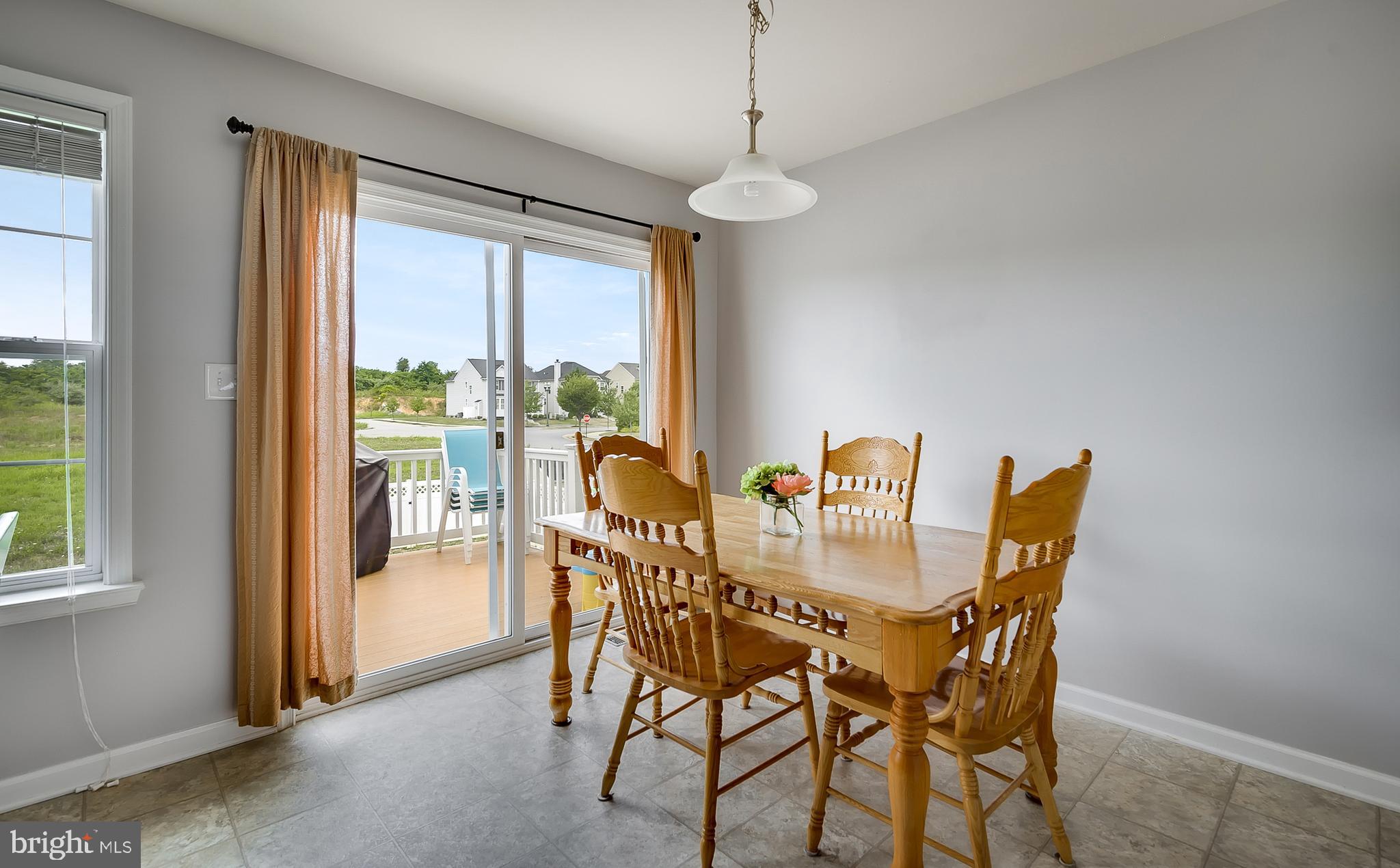 LAKELAND PLACE - Residential