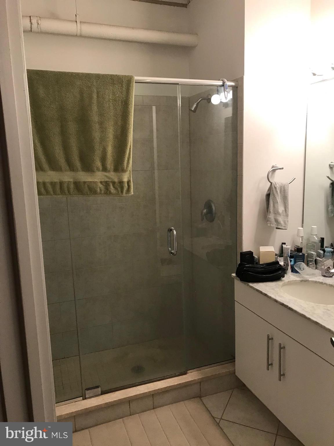 LOGAN CIRCLE - Residential Lease