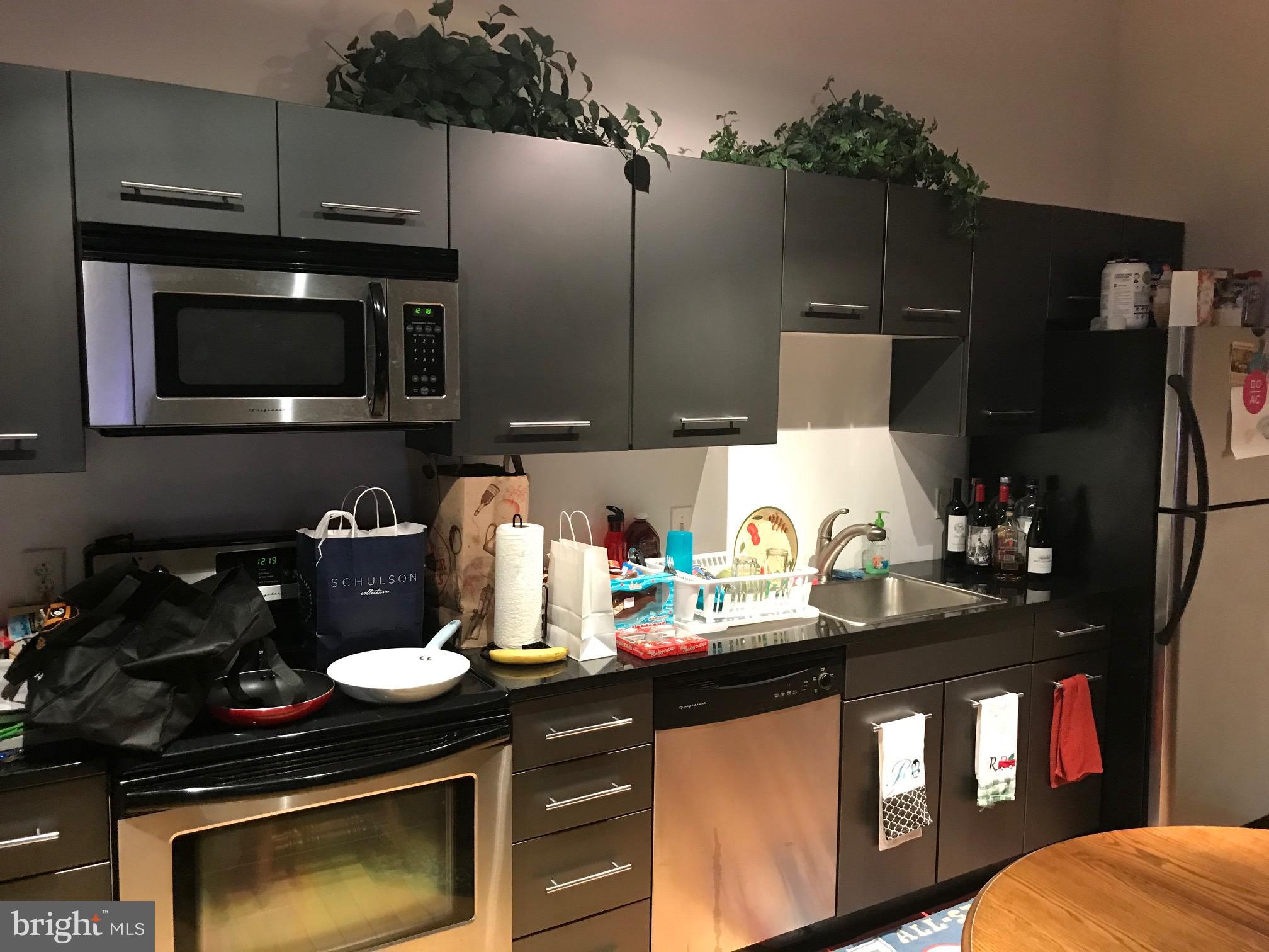 LOGAN CIRCLE - Residential Lease