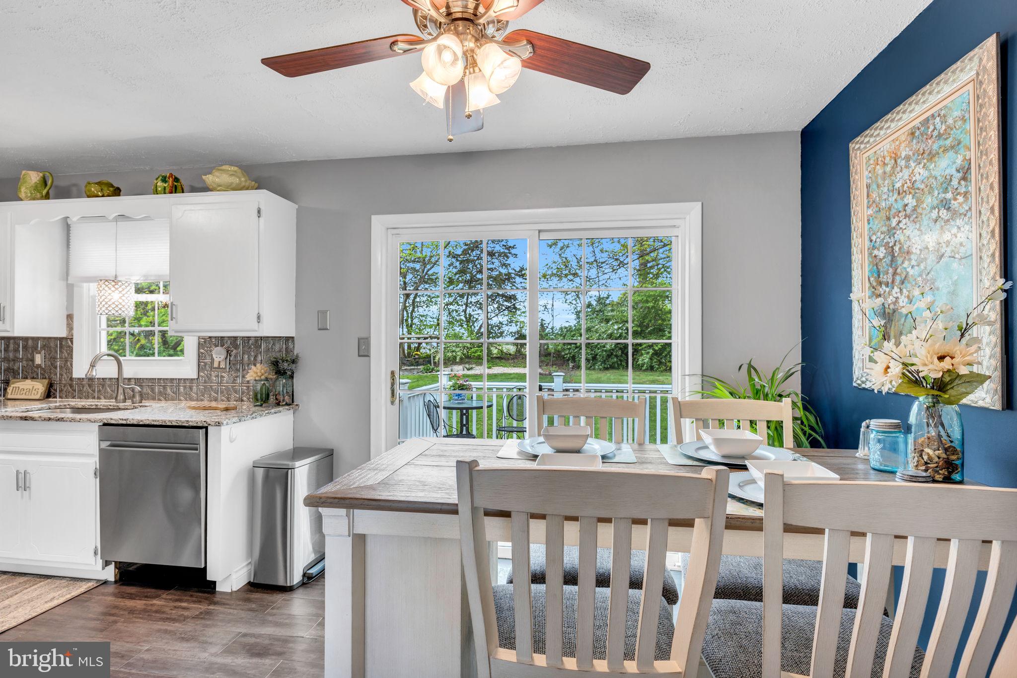LAKE MEADE - Residential