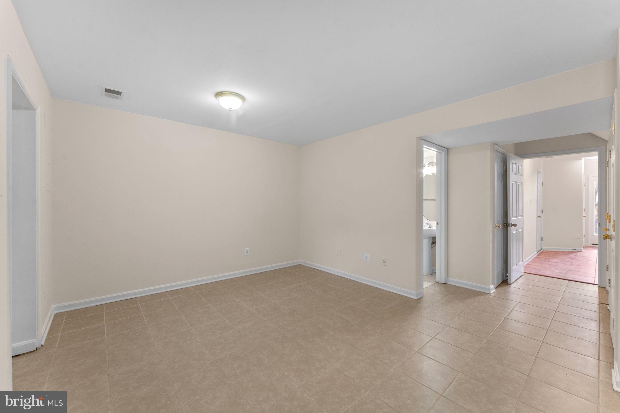 LAKEVIEW OF CULPEPER - Residential