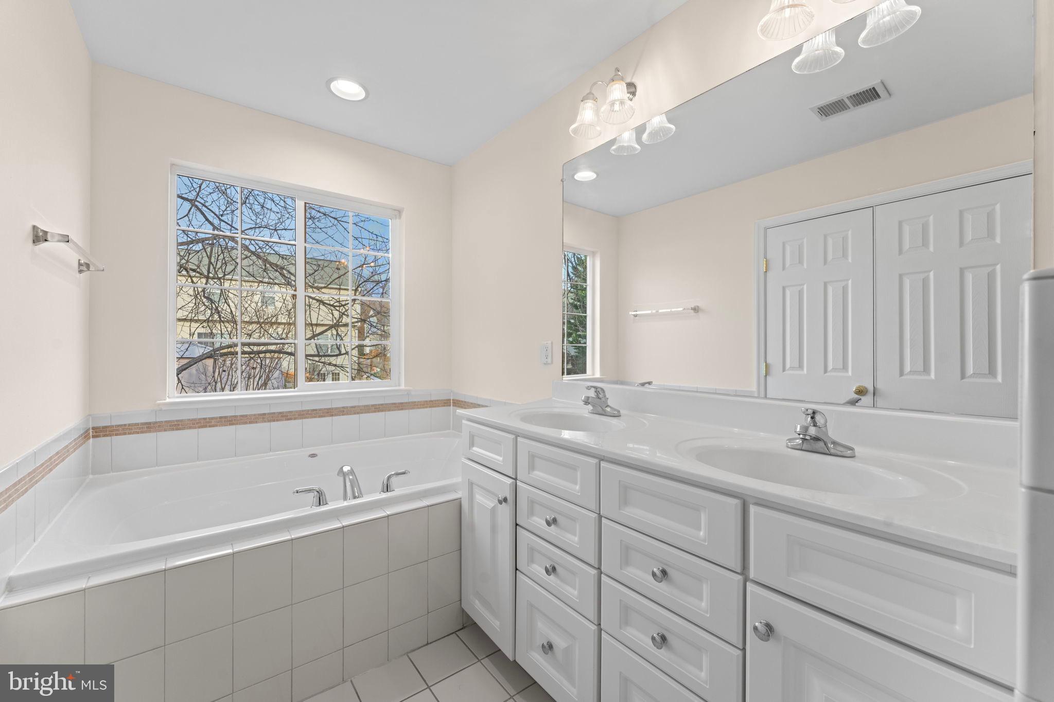 LAKEVIEW OF CULPEPER - Residential