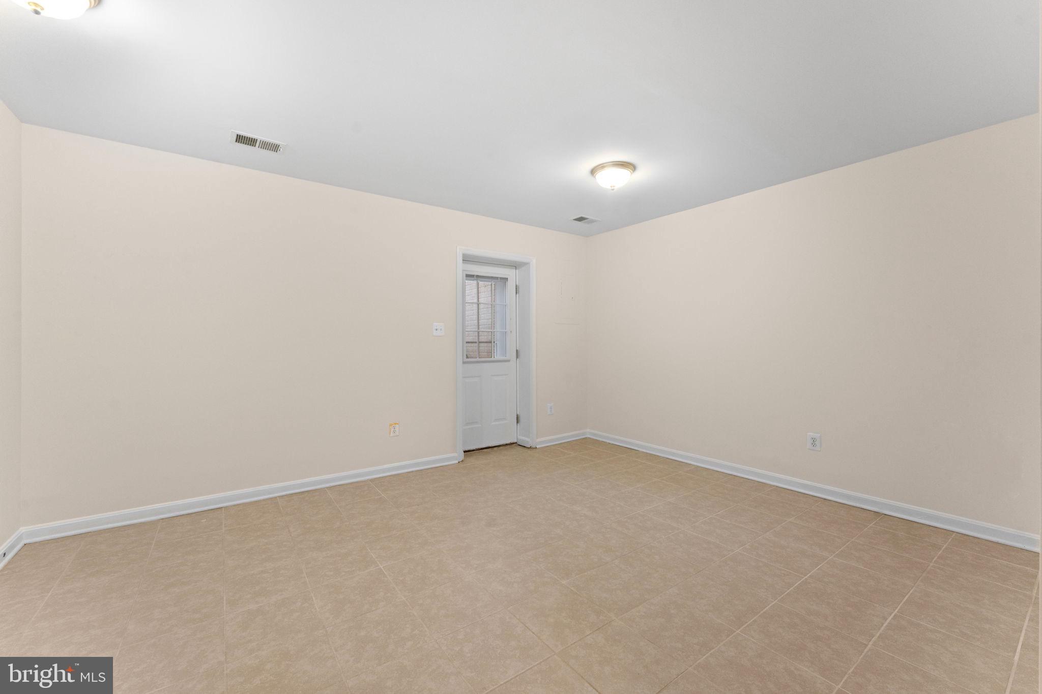 LAKEVIEW OF CULPEPER - Residential