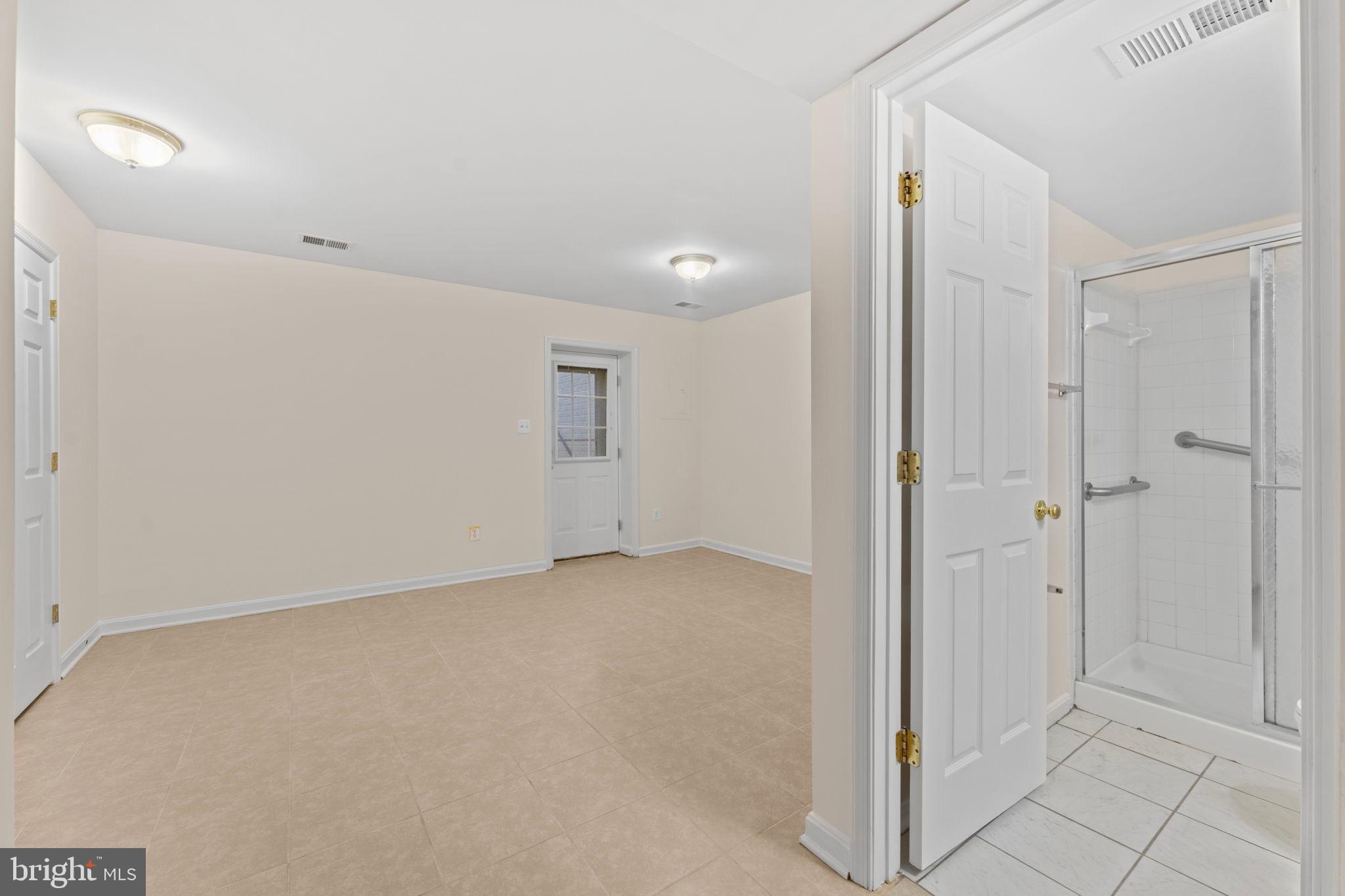 LAKEVIEW OF CULPEPER - Residential