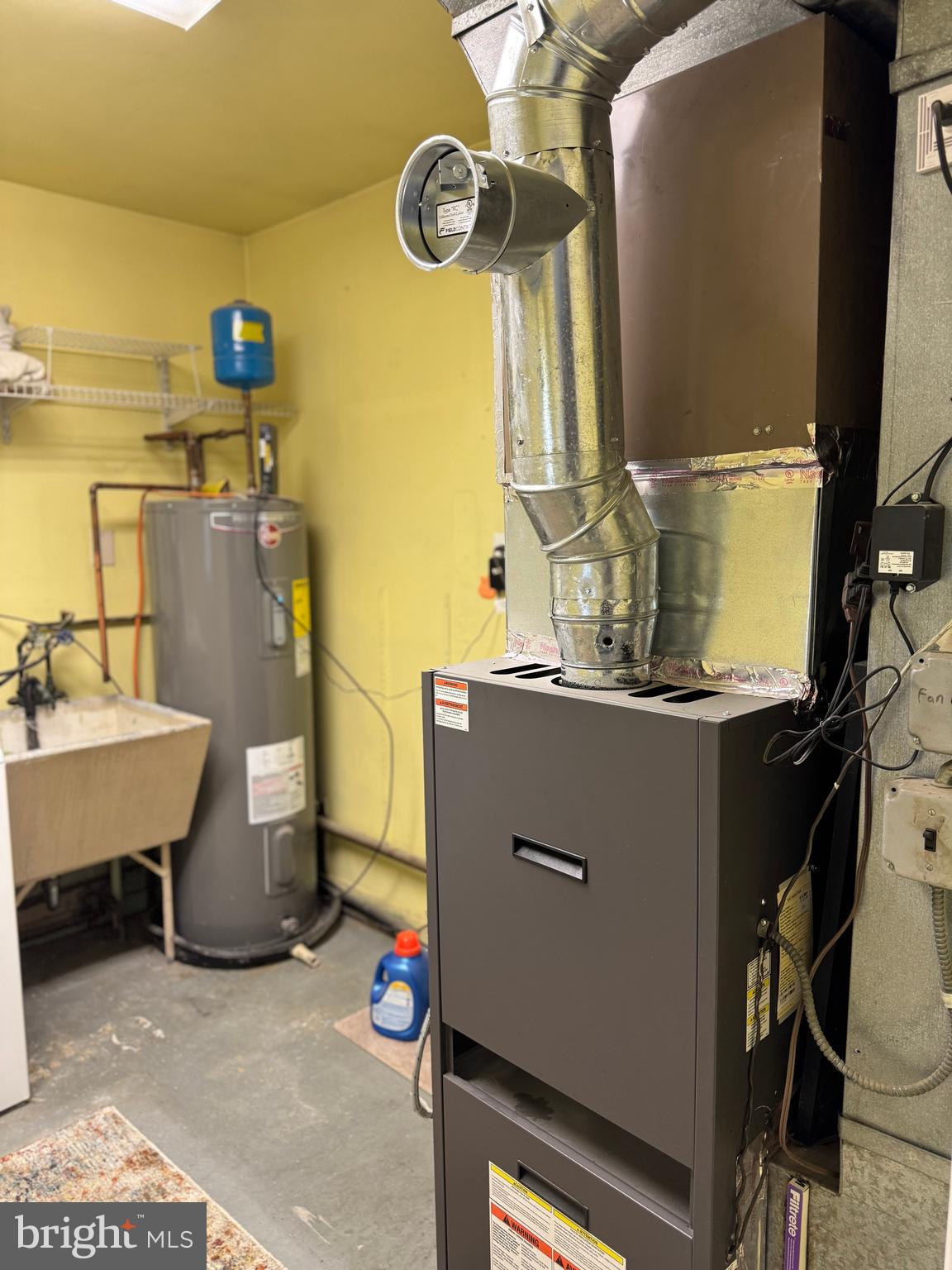 NORRIS PYLES - Residential