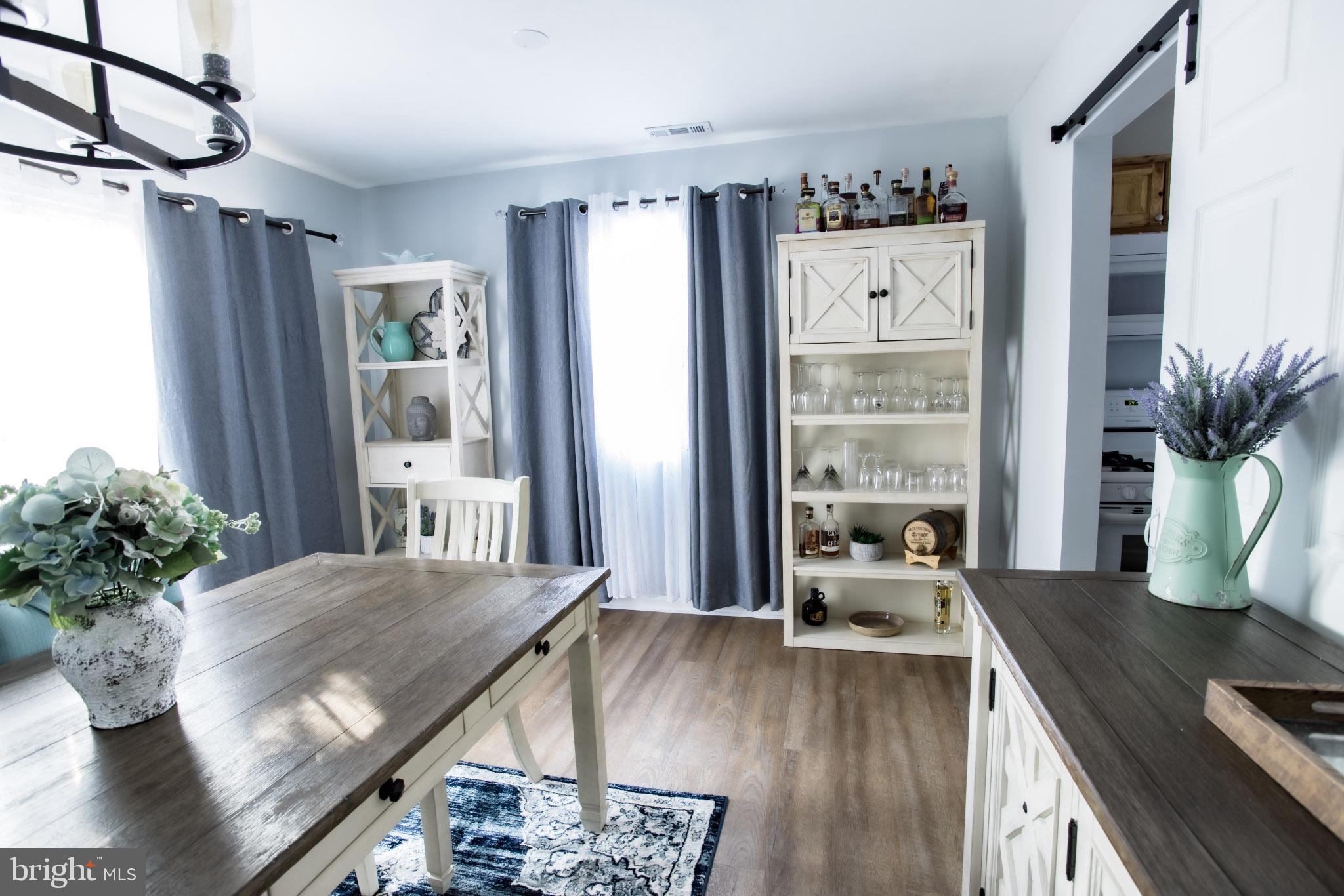 MANASSAS PARK - Residential