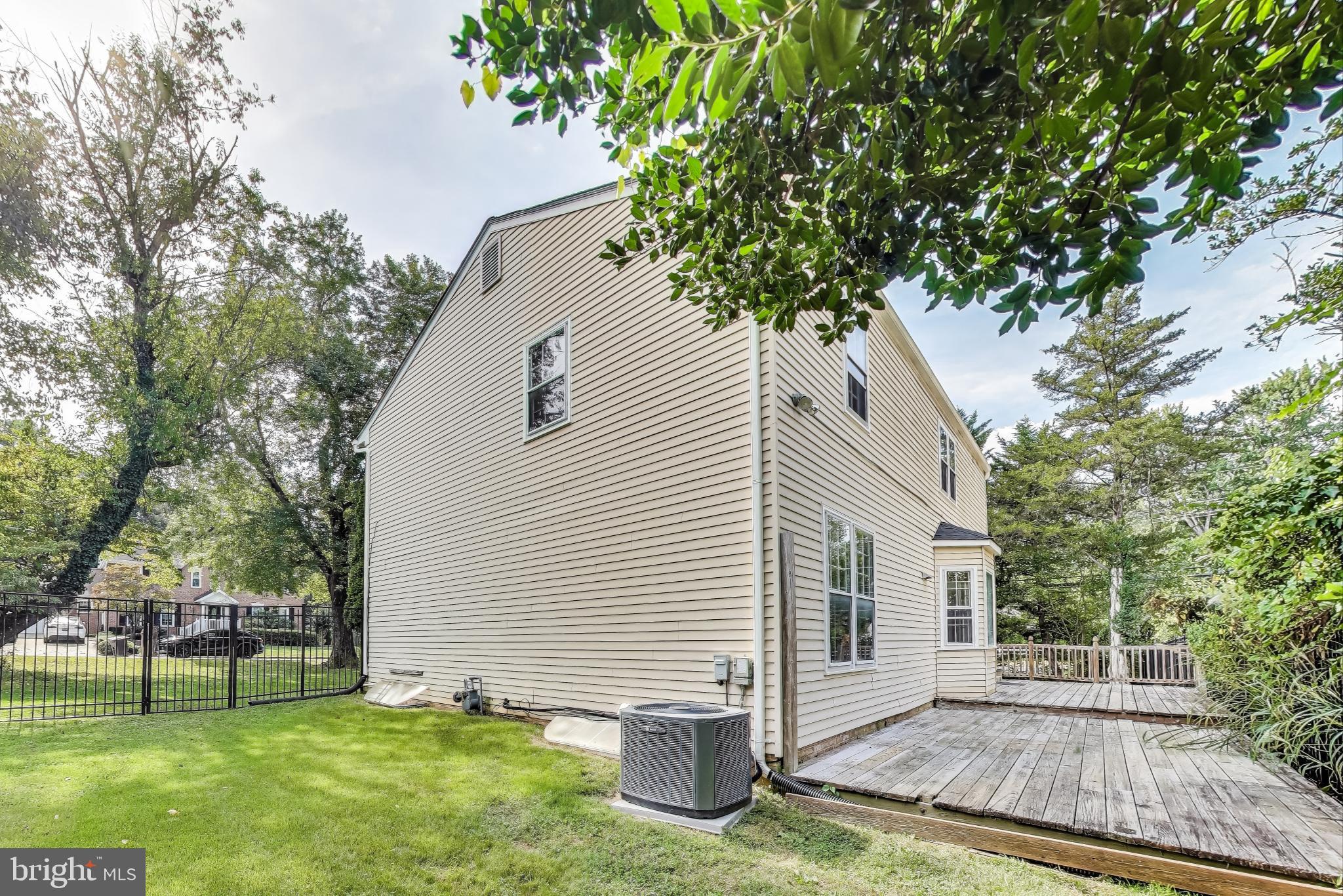 POTOMAC - Residential Lease