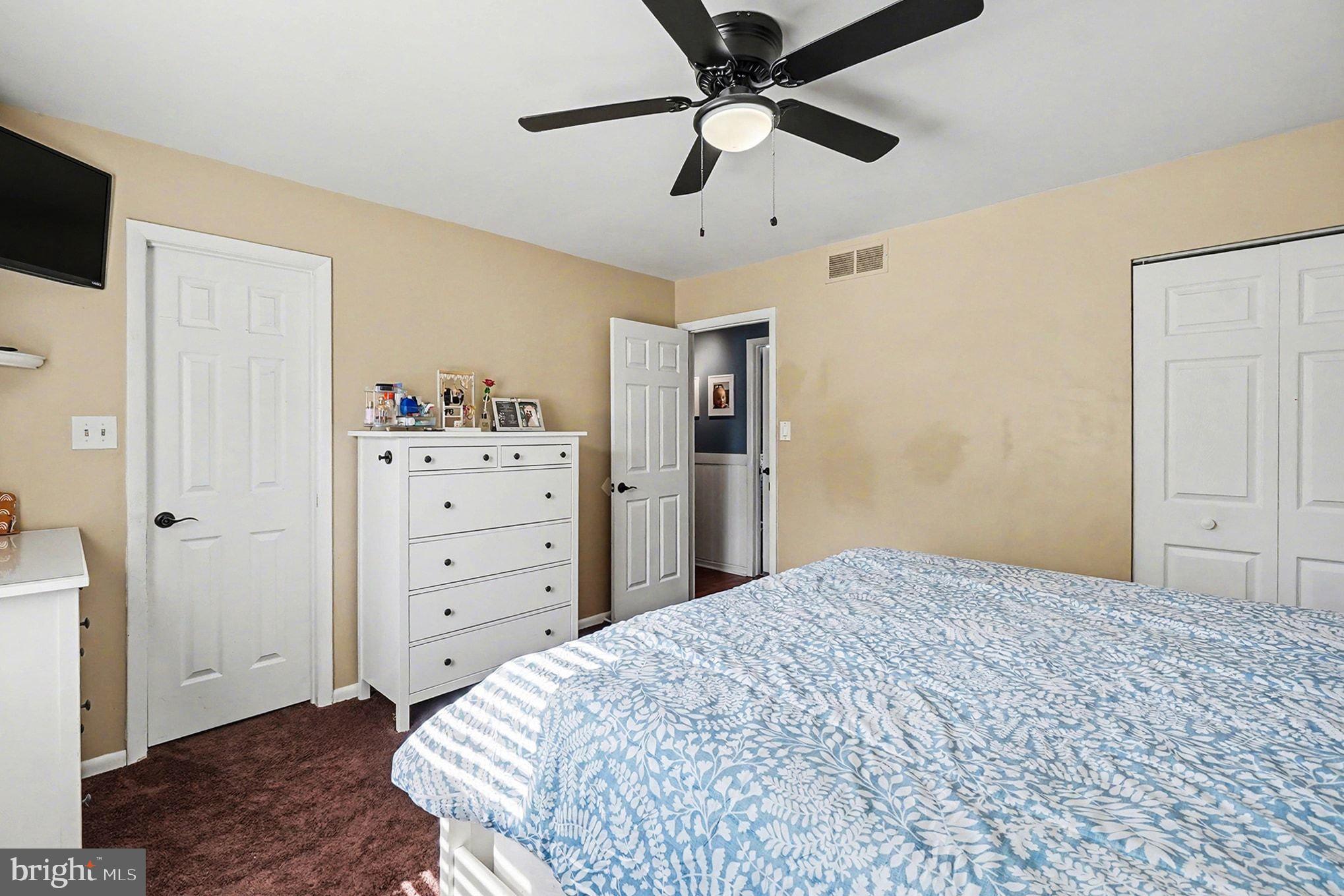 PARKVILLE - Residential