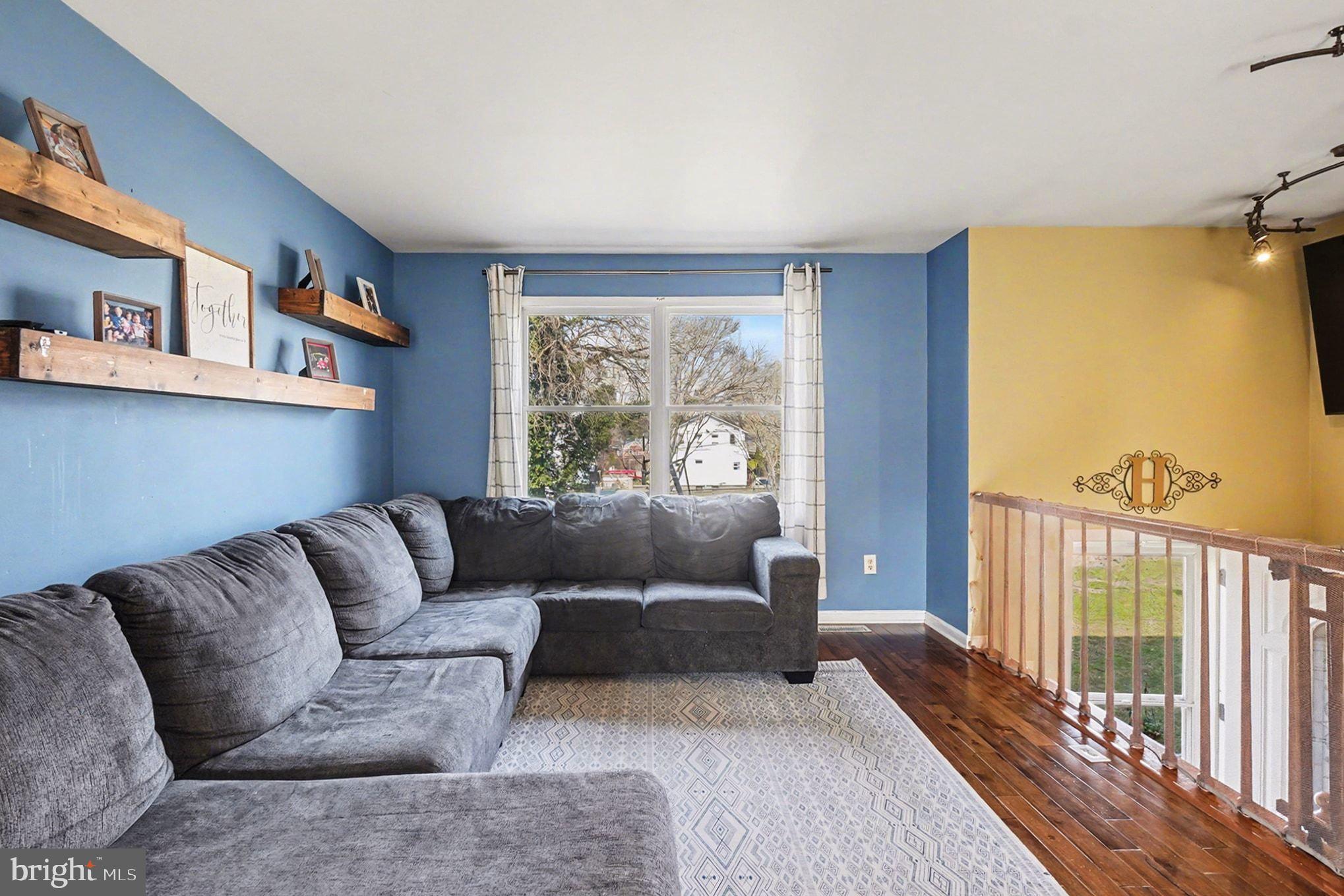 PARKVILLE - Residential