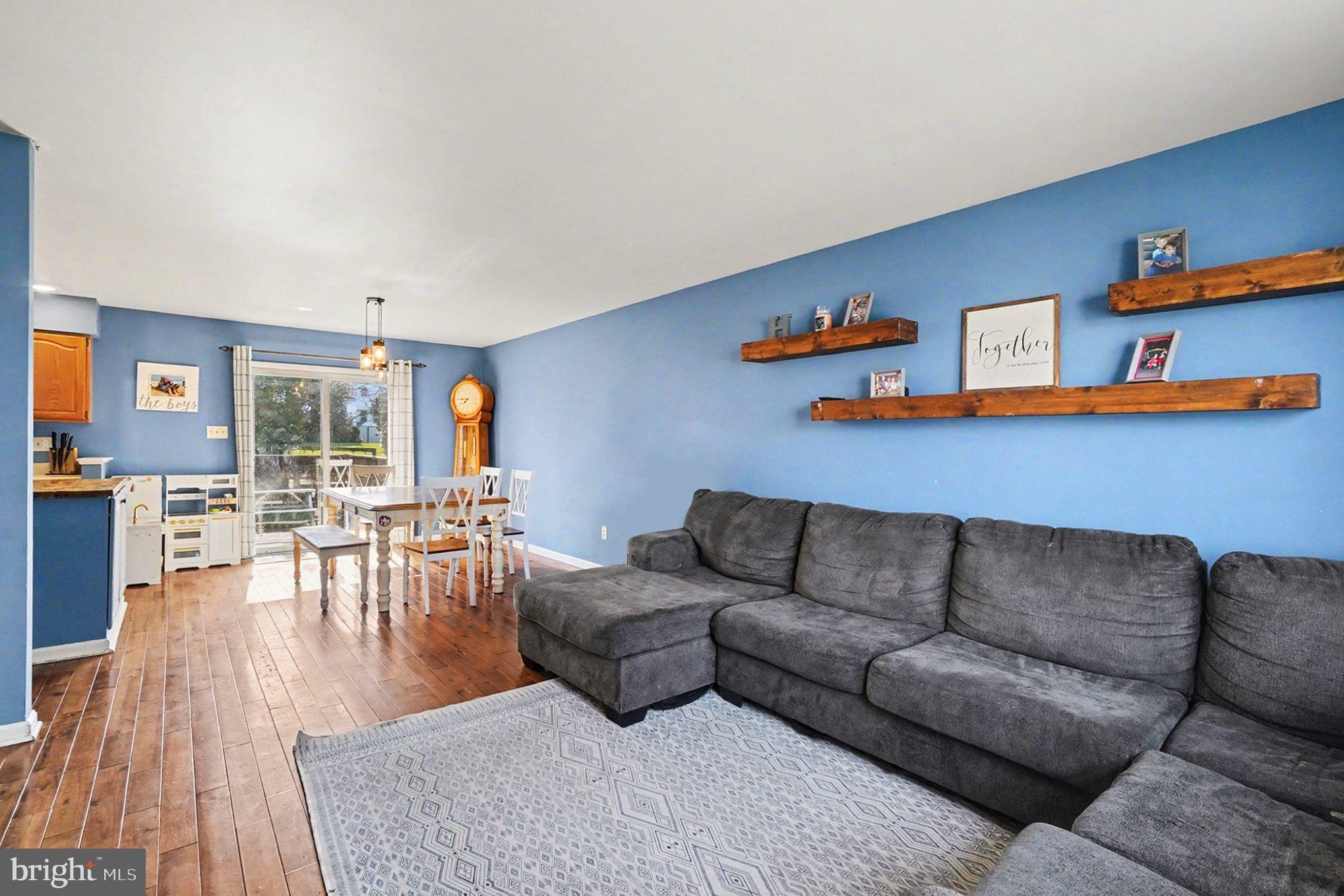 PARKVILLE - Residential