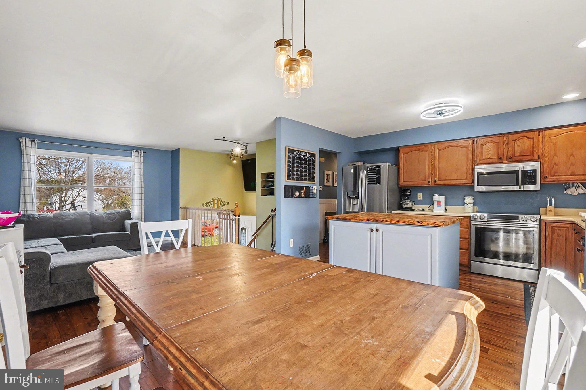 PARKVILLE - Residential