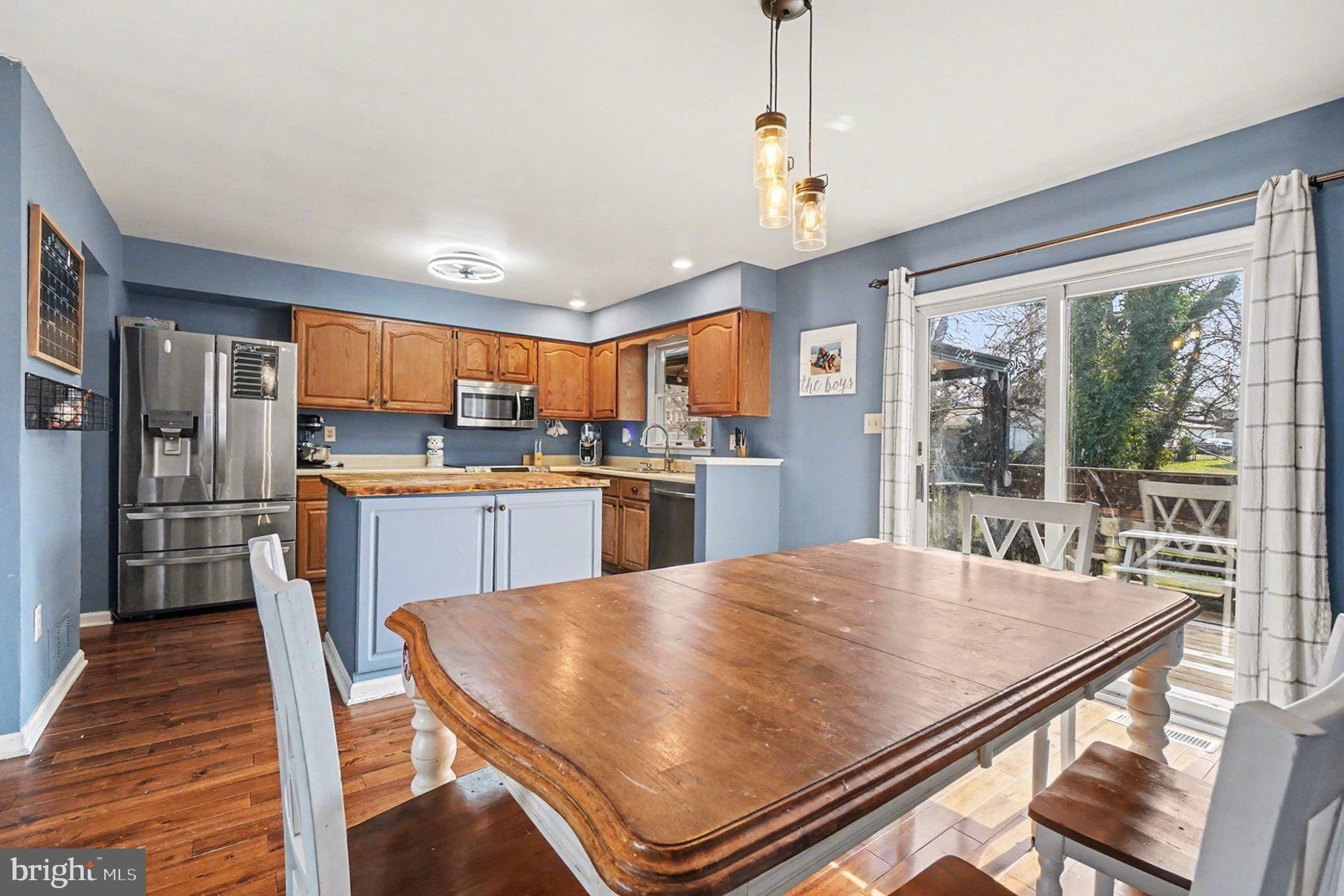 PARKVILLE - Residential