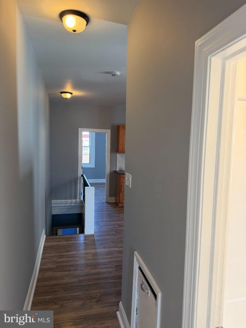 Townhouse For Rent - 617 S 61st Street #2<br/> Philadelphia County, PHILADELPHIA, PA 19143