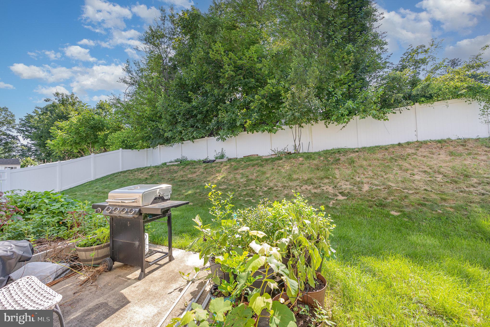 CHAMBERS POINTE - Residential