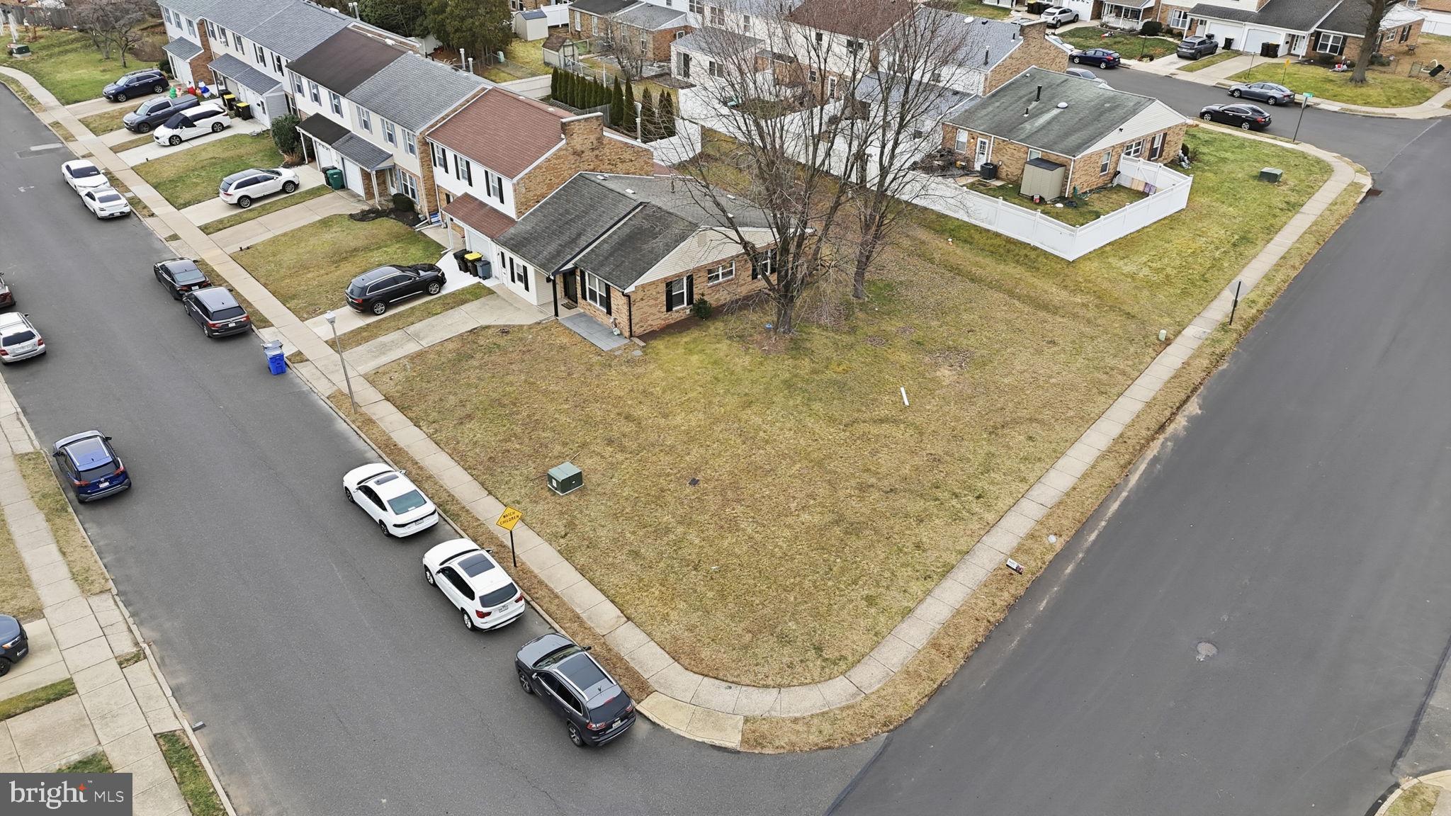 NESHAMINY VALLEY - Residential