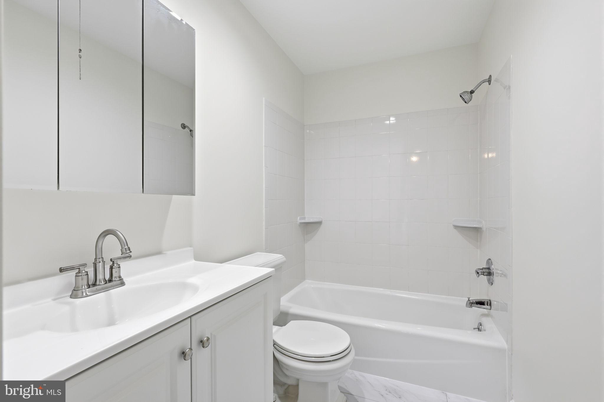 NESHAMINY VALLEY - Residential