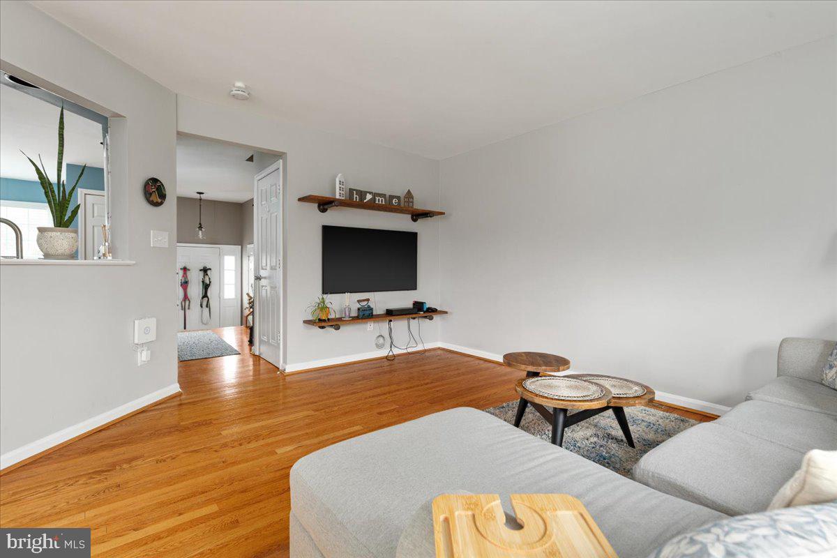 ASHBURN FARM - Residential