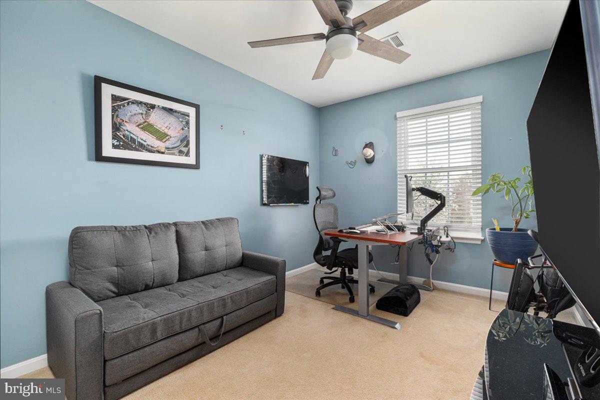 ASHBURN FARM - Residential