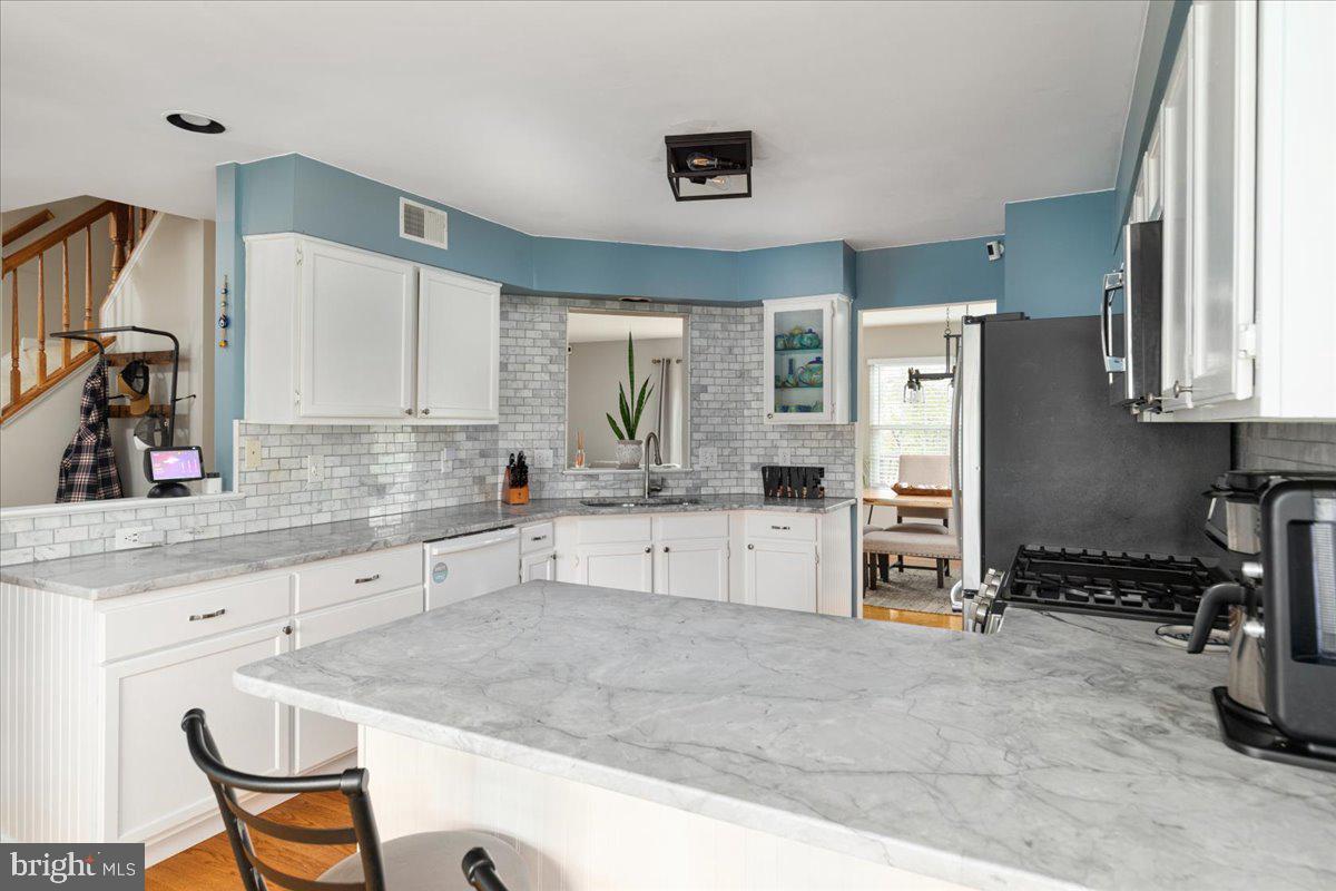 ASHBURN FARM - Residential