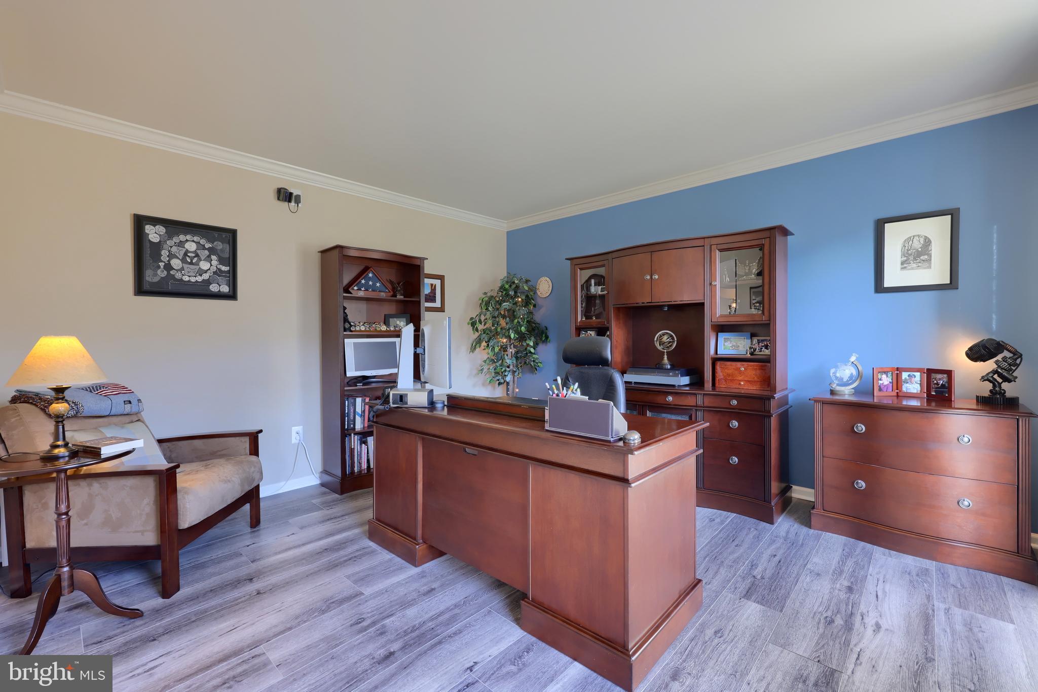 LAKEVIEW - Residential