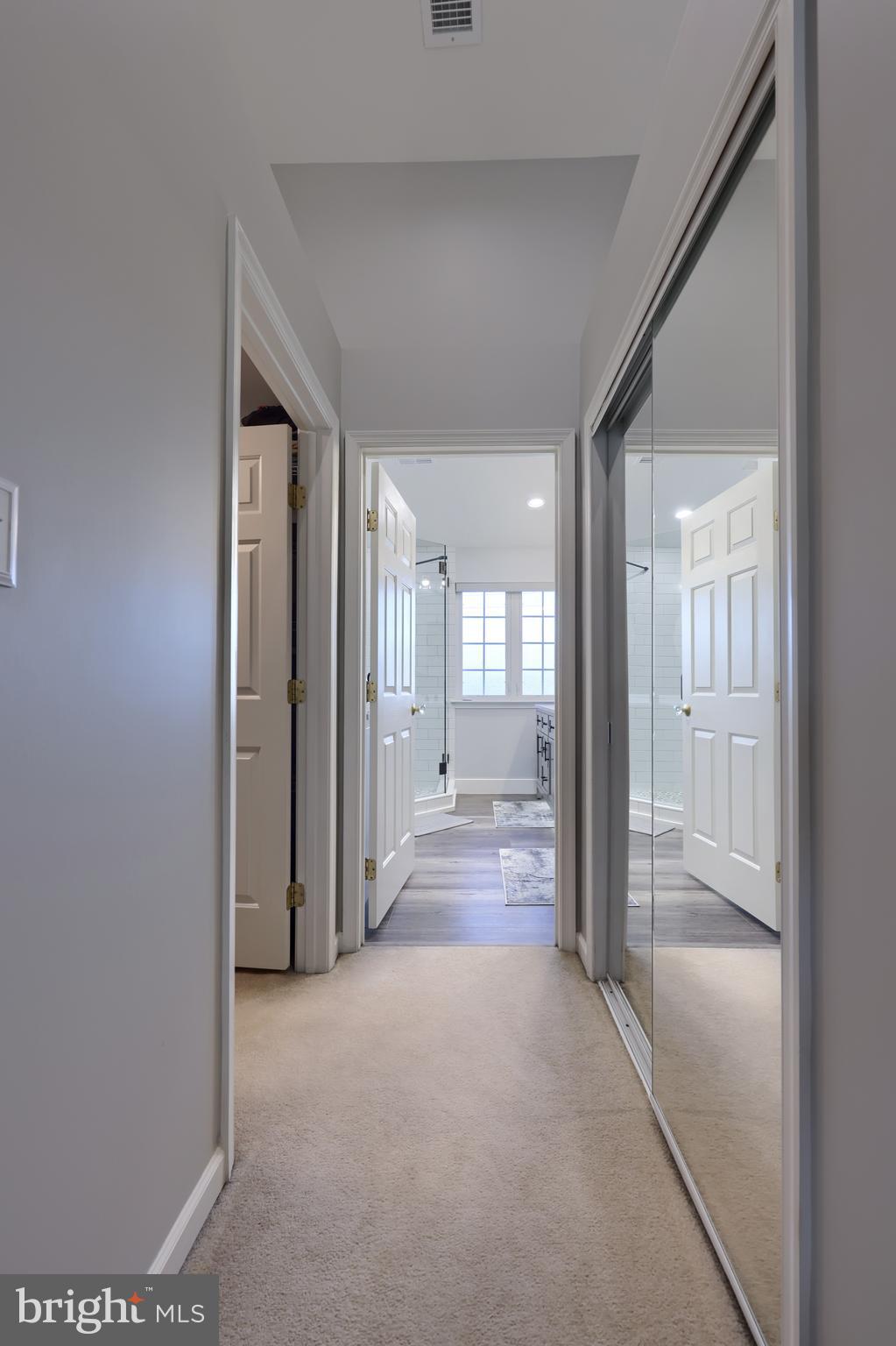 LAKEVIEW - Residential