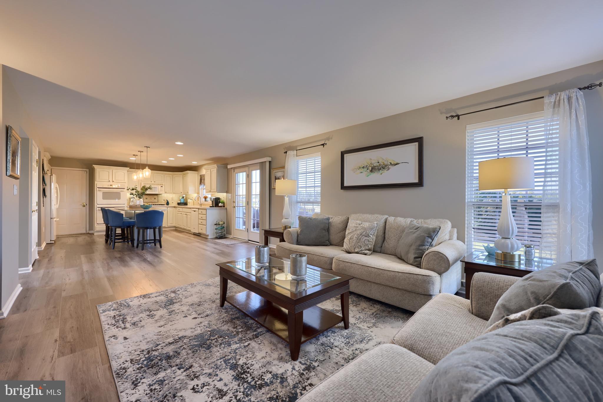 LAKEVIEW - Residential