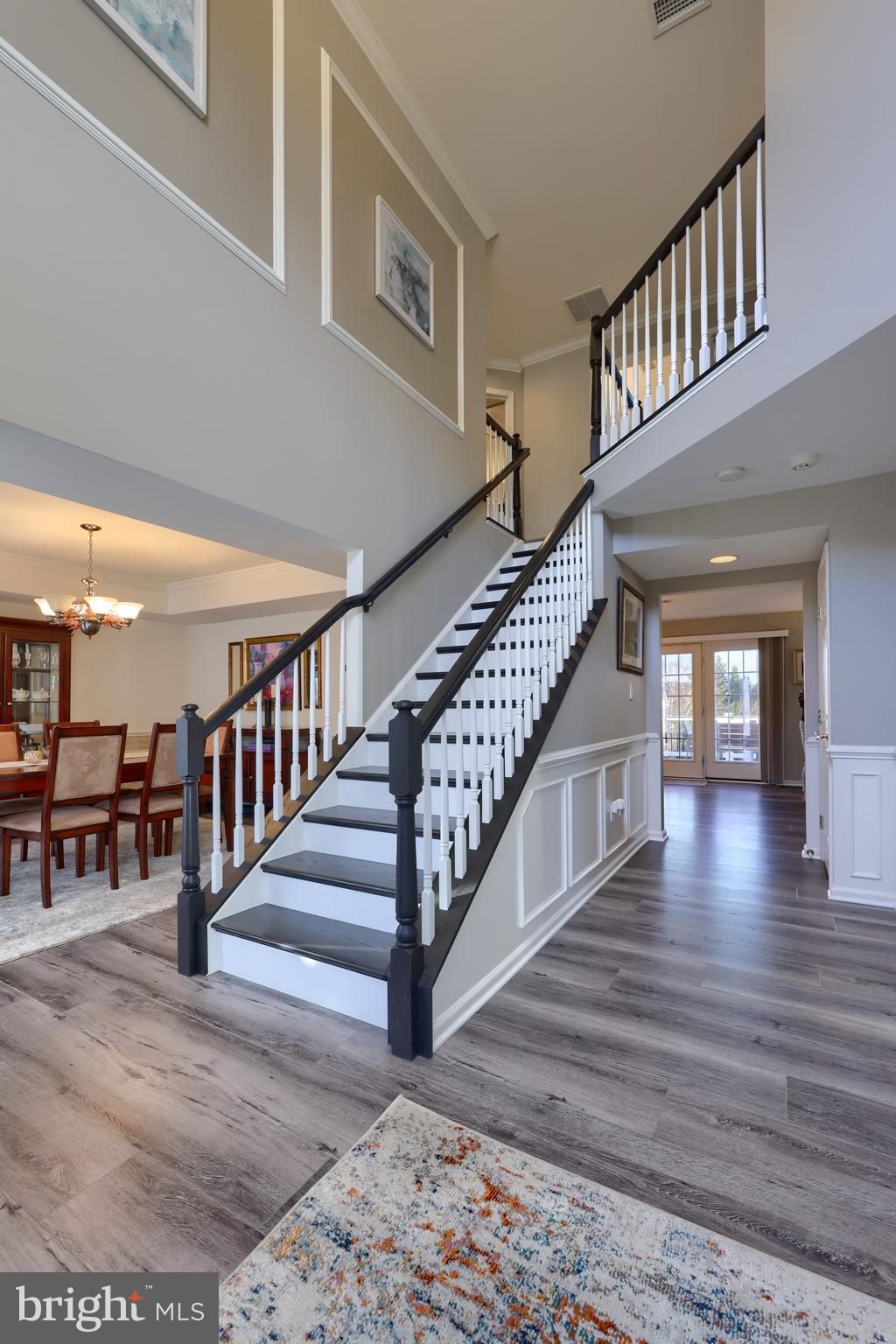 LAKEVIEW - Residential