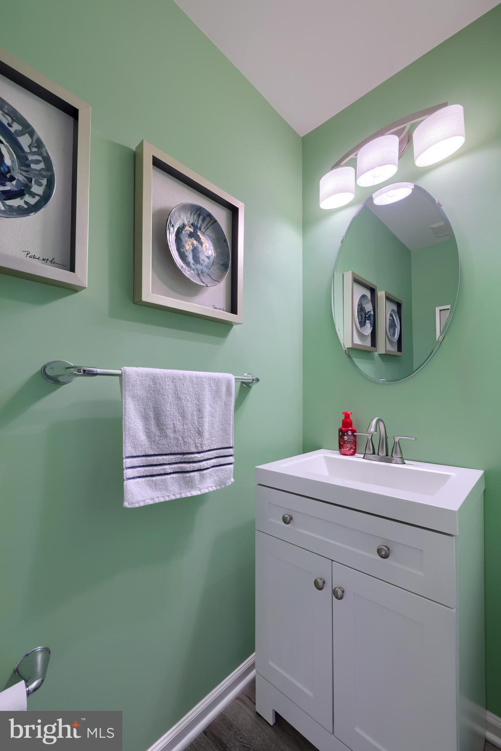 LAKEVIEW - Residential