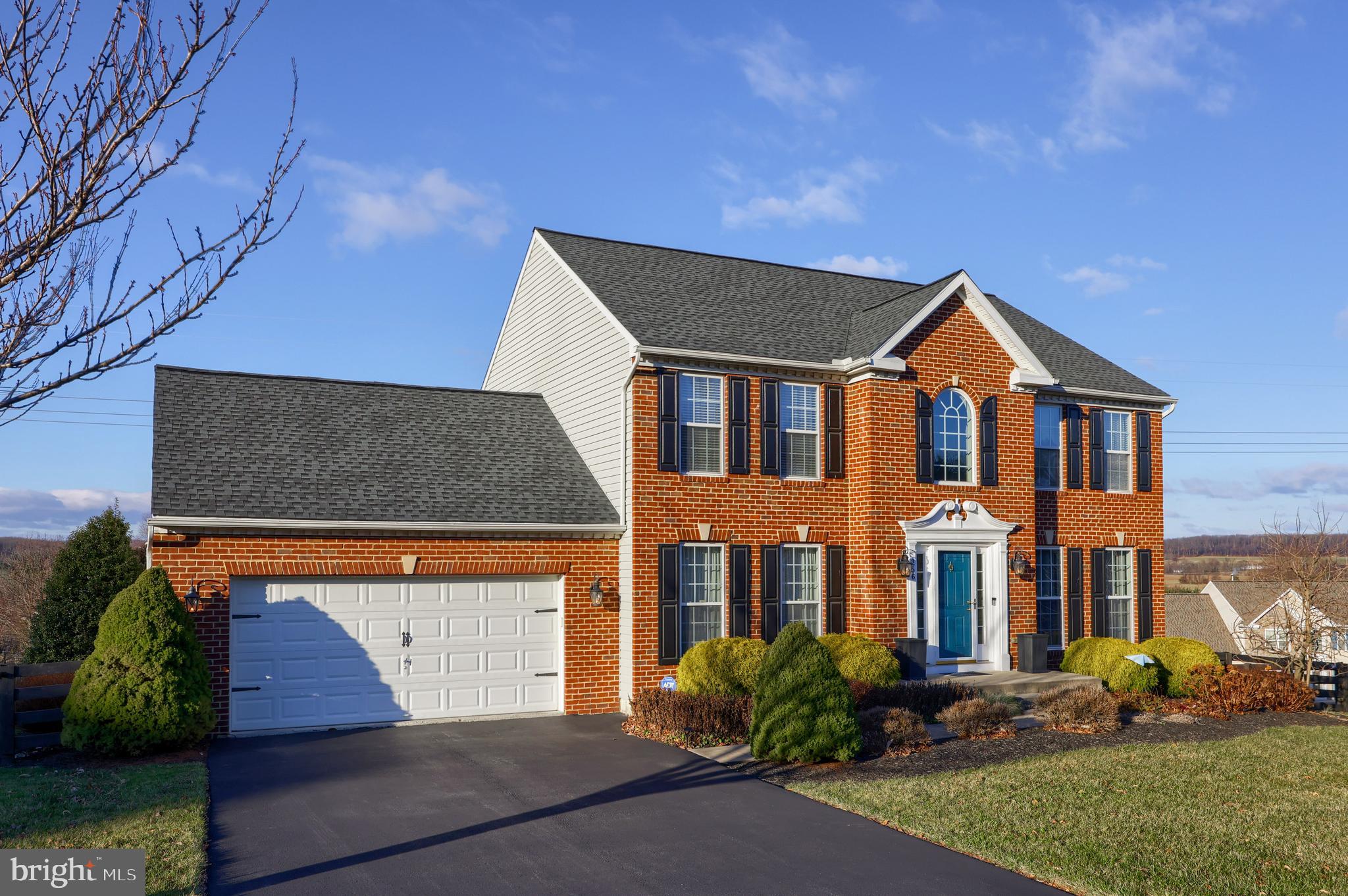 LAKEVIEW - Residential