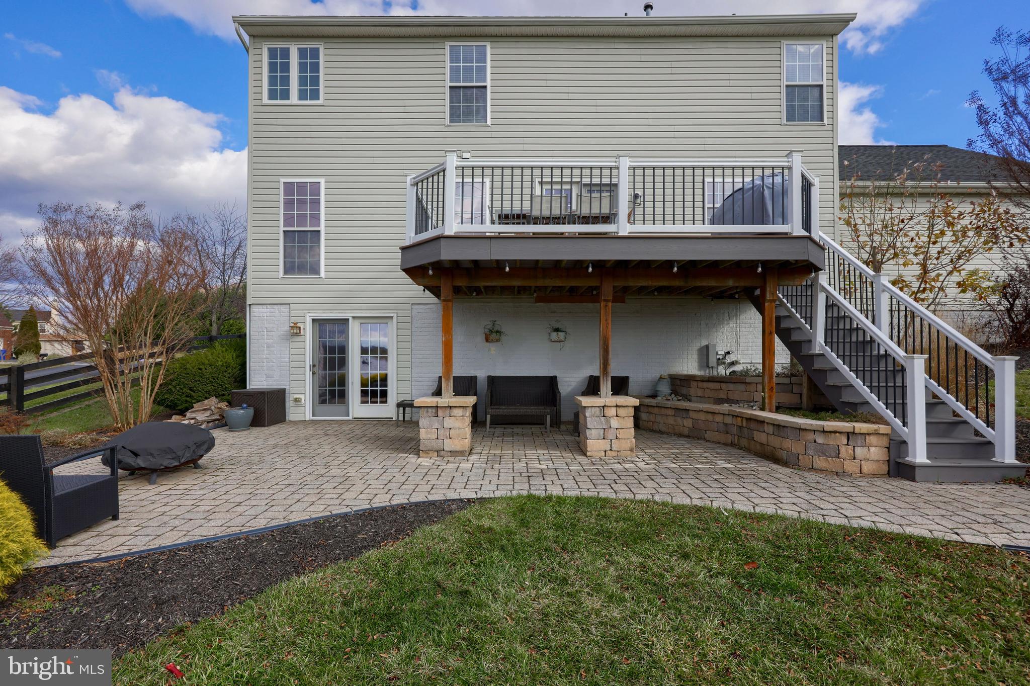 LAKEVIEW - Residential