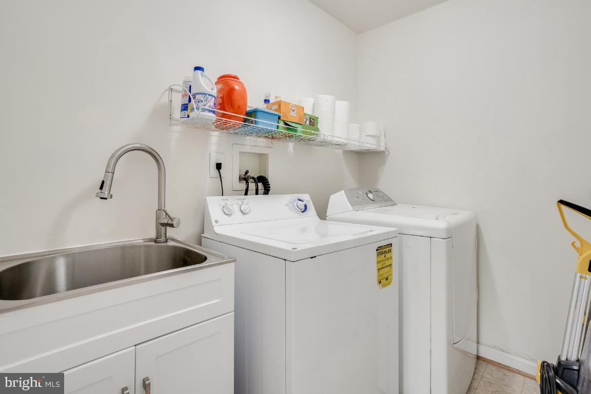 CHELTENHAM WOODS - Residential