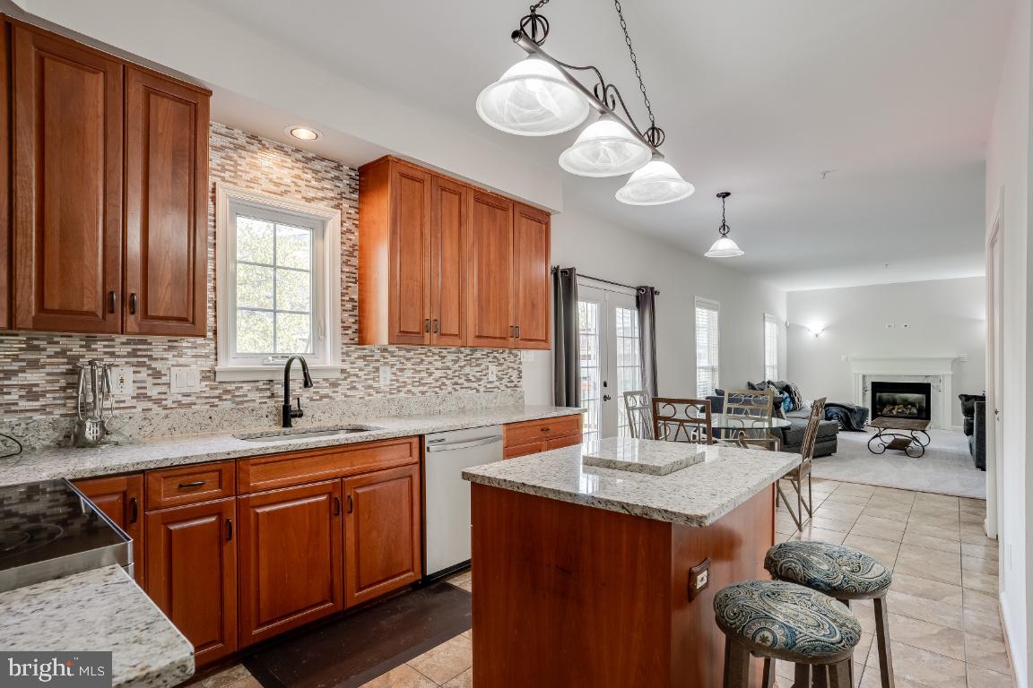 CHELTENHAM WOODS - Residential