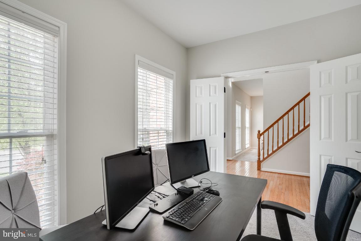 CHELTENHAM WOODS - Residential