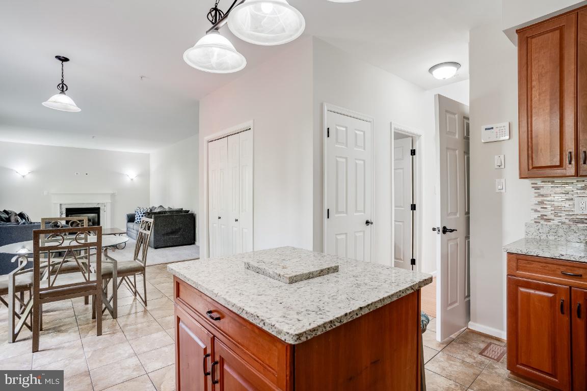 CHELTENHAM WOODS - Residential