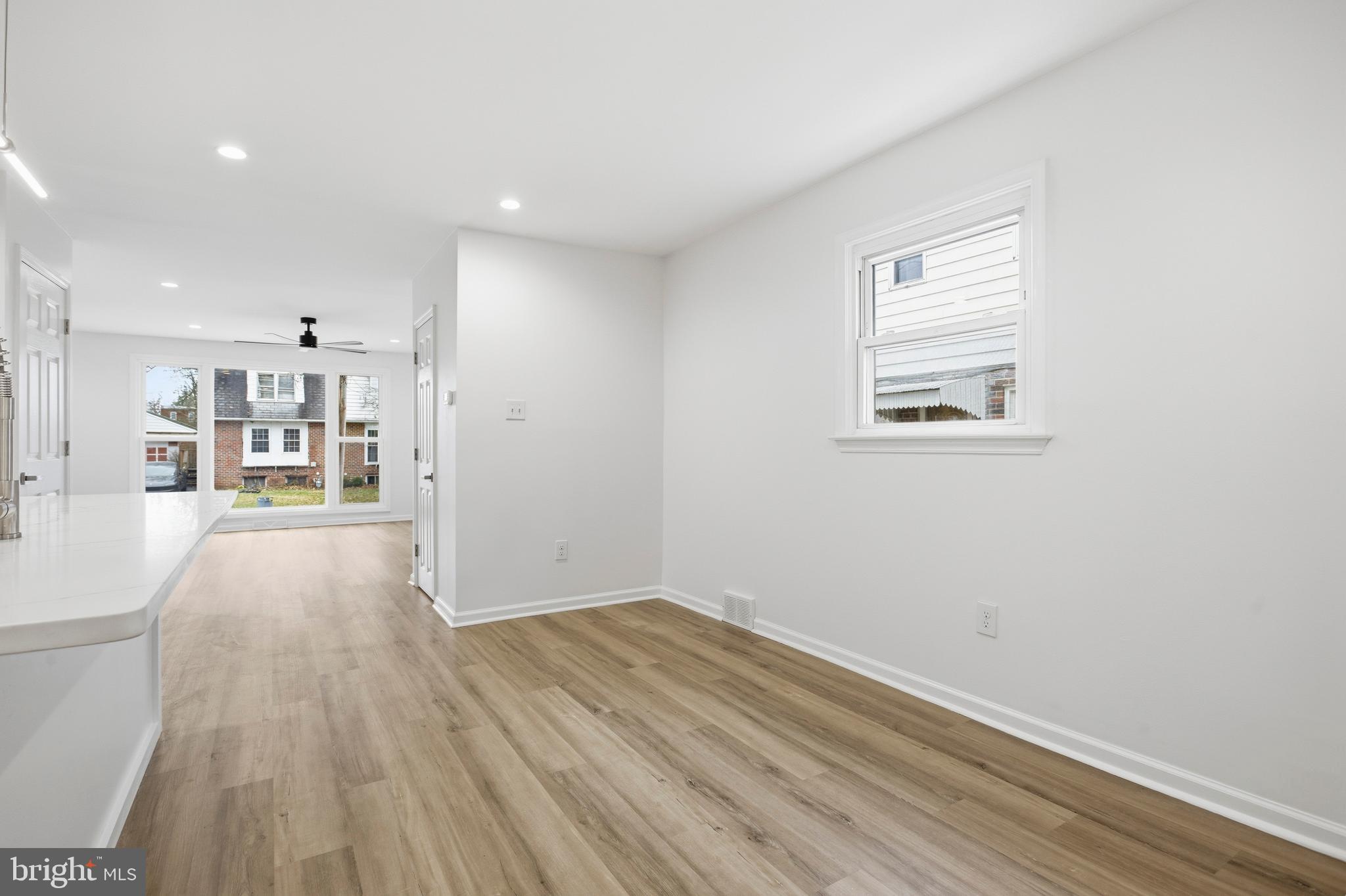 MILMONT PARK - Residential