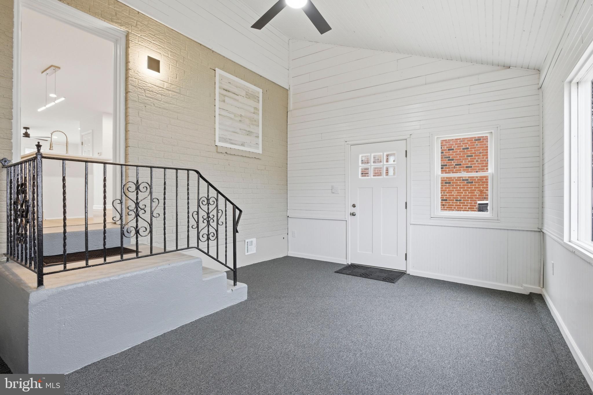 MILMONT PARK - Residential