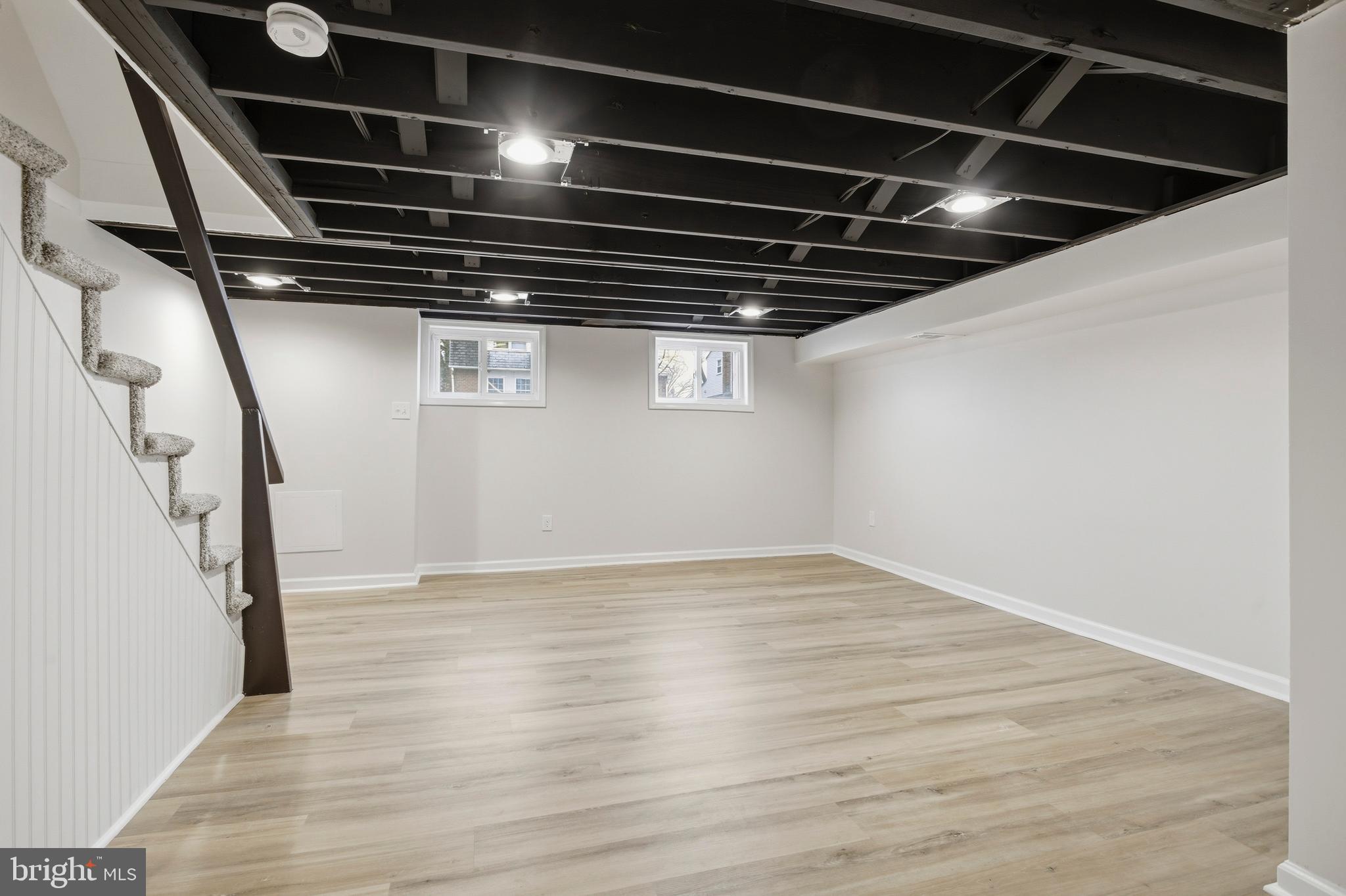 MILMONT PARK - Residential