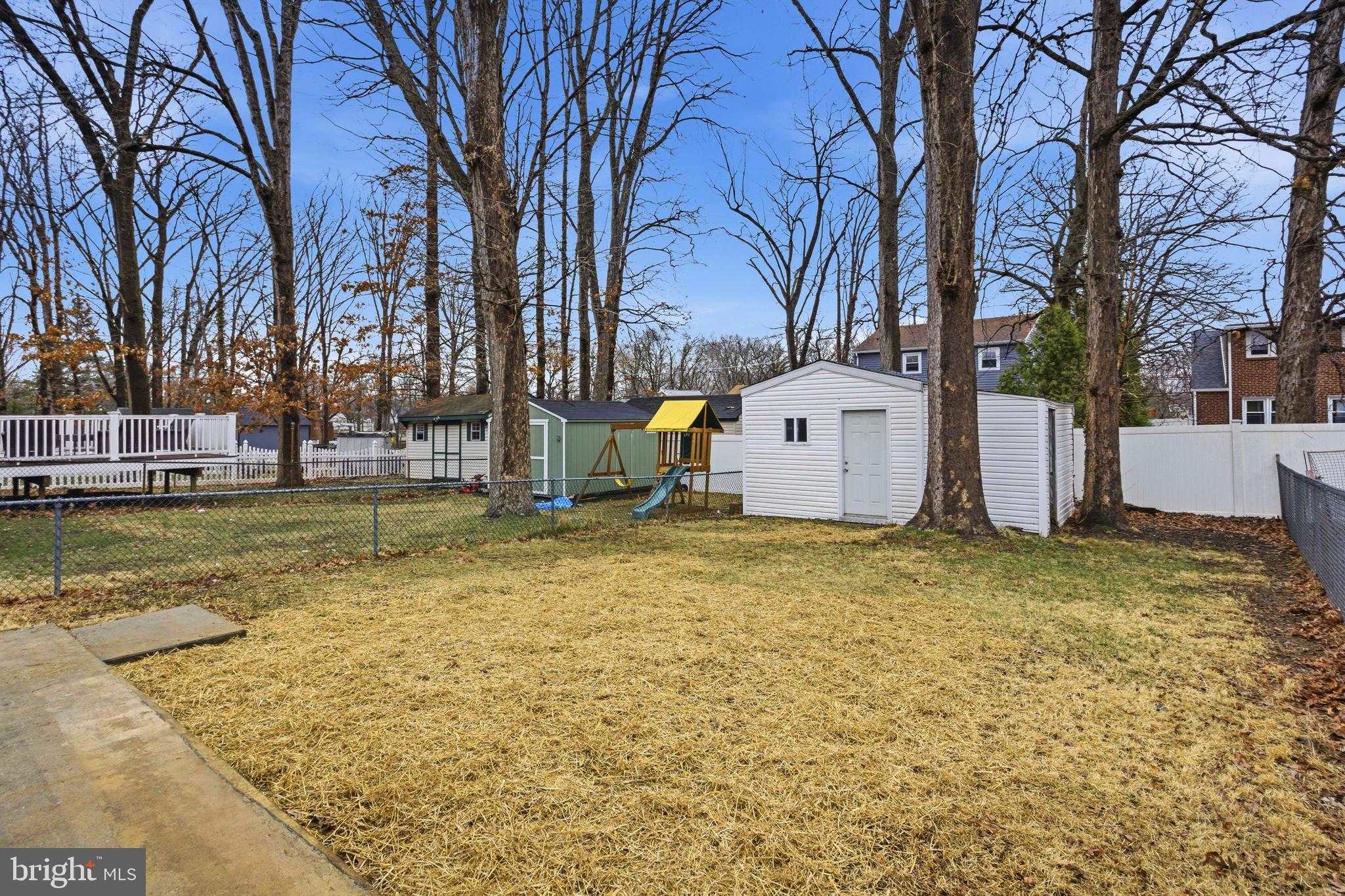 MILMONT PARK - Residential