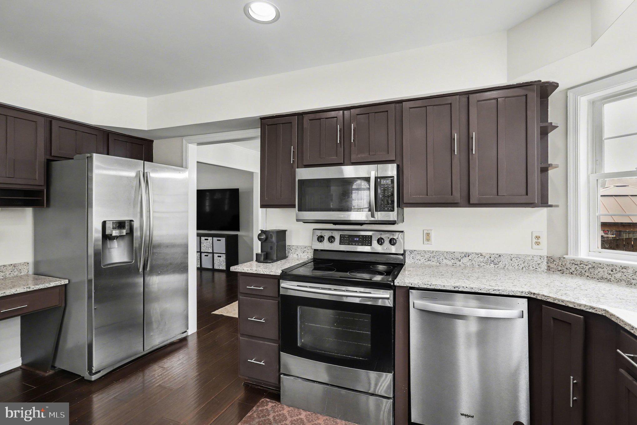 ASHLEIGH PARK - Residential